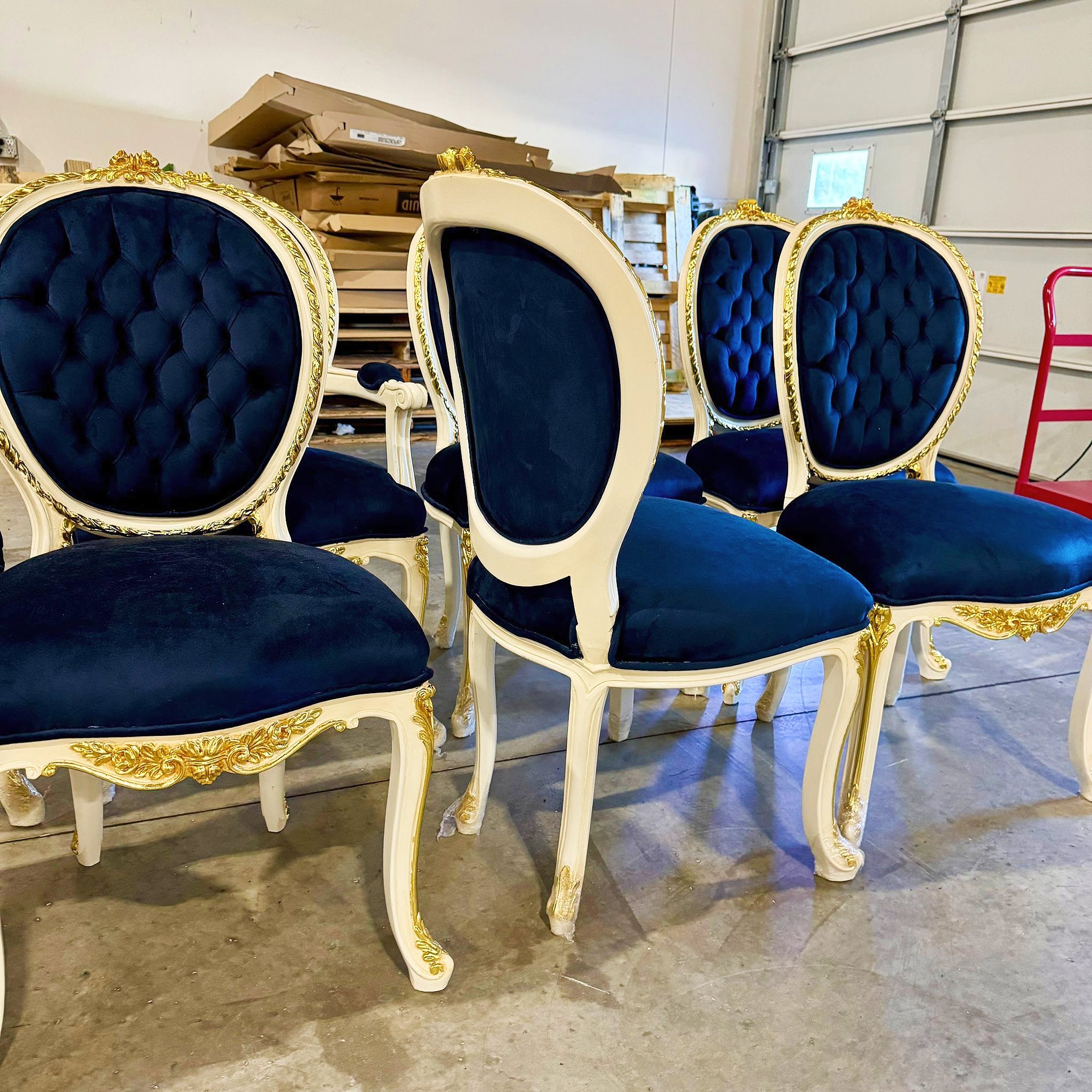 French Rococo Style Tufted Blue Velvet Chair – Gold Baroque Details