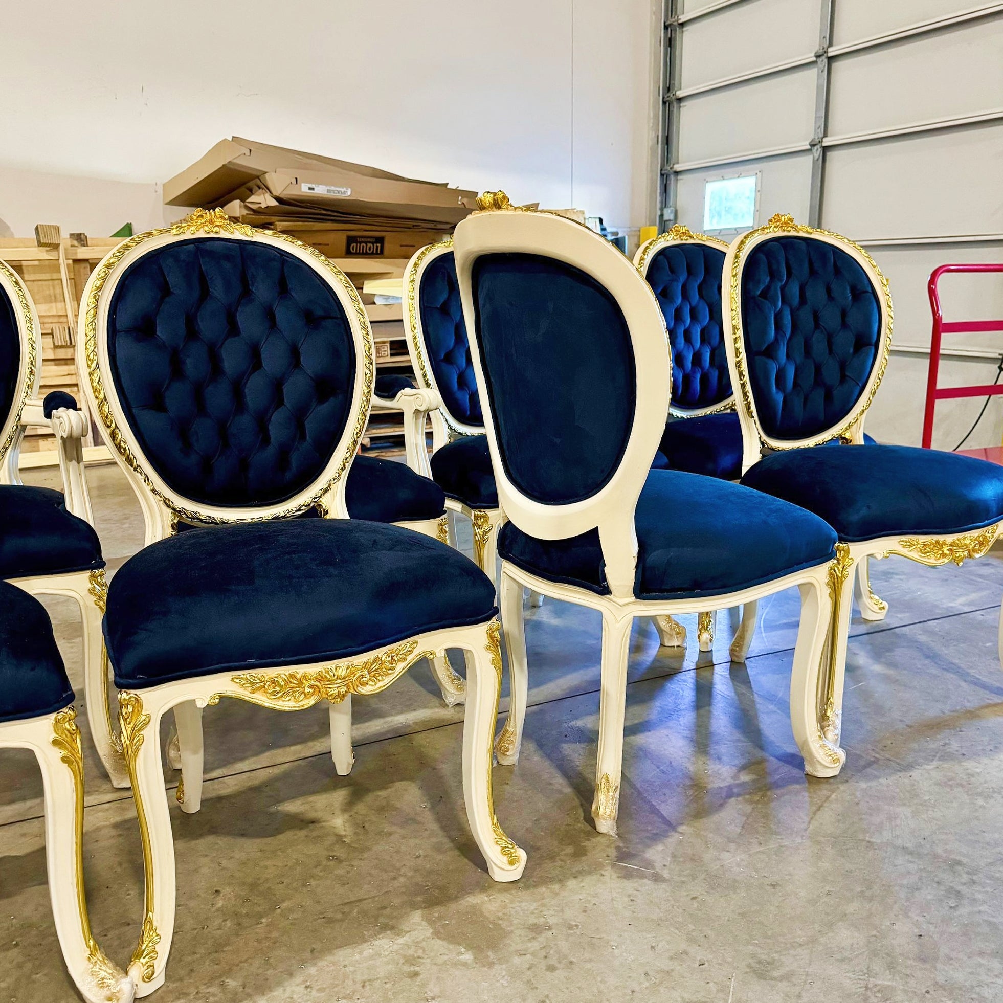French Rococo Style Tufted Blue Velvet Chair – Gold Baroque Details