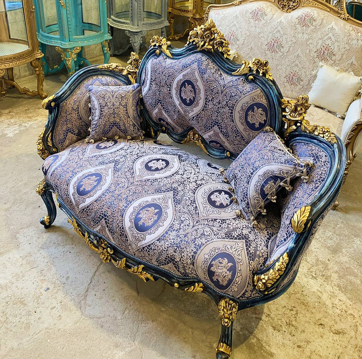 French Style Gold Leaf Sofa – Dark Blue Damask, Perfect for Weddings
