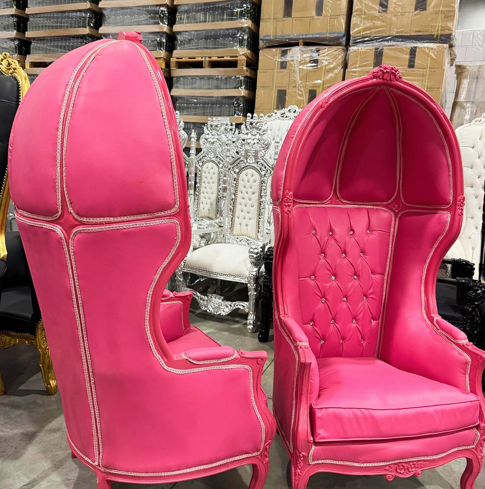 Balloon Chair French Style Pink Leather High-Back Canopy Lacquer Chair