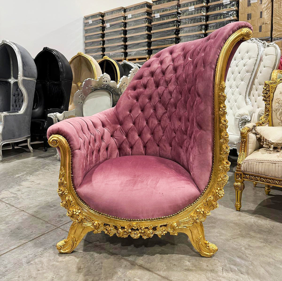 French Style Tufted Chair Pink Velvet Gold Details Rococo Baroque Furniture