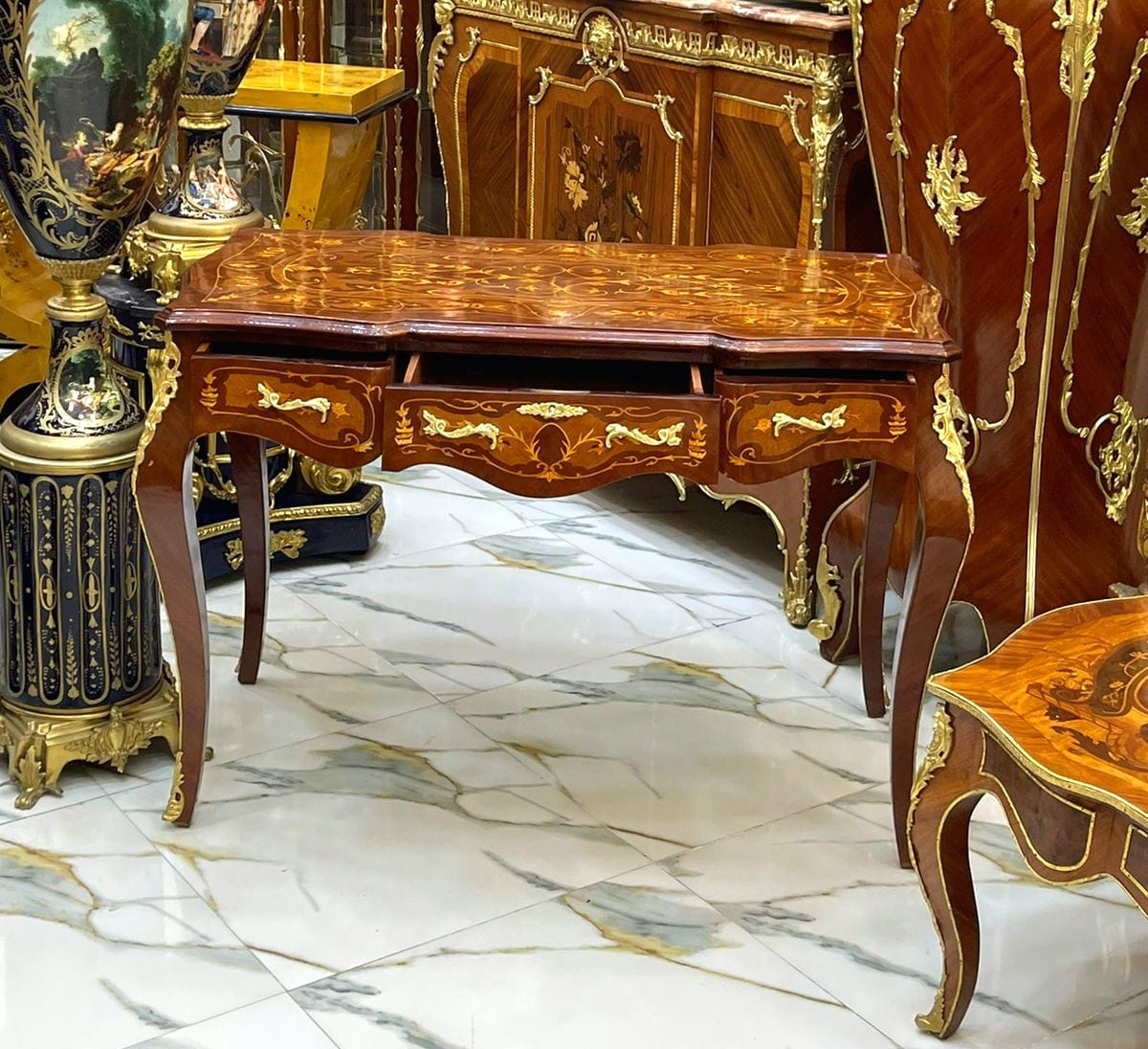 French Style Console Table / Desk – Brown Finish with Gold Leaf, 32.28"H x 22.44"W x 45.67"L