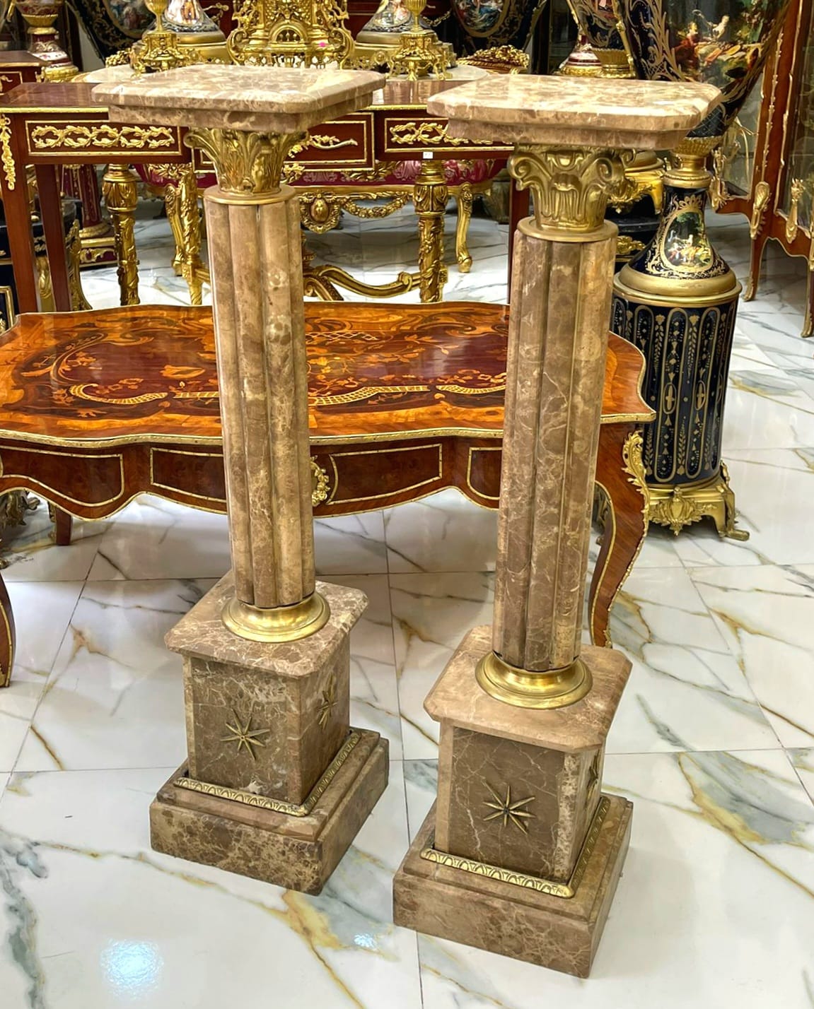 Rococo Style Pedestal Column Set – Marble Top Gold Leaf Pedestals, Luxury French Display Columns for Sculptures & Décor