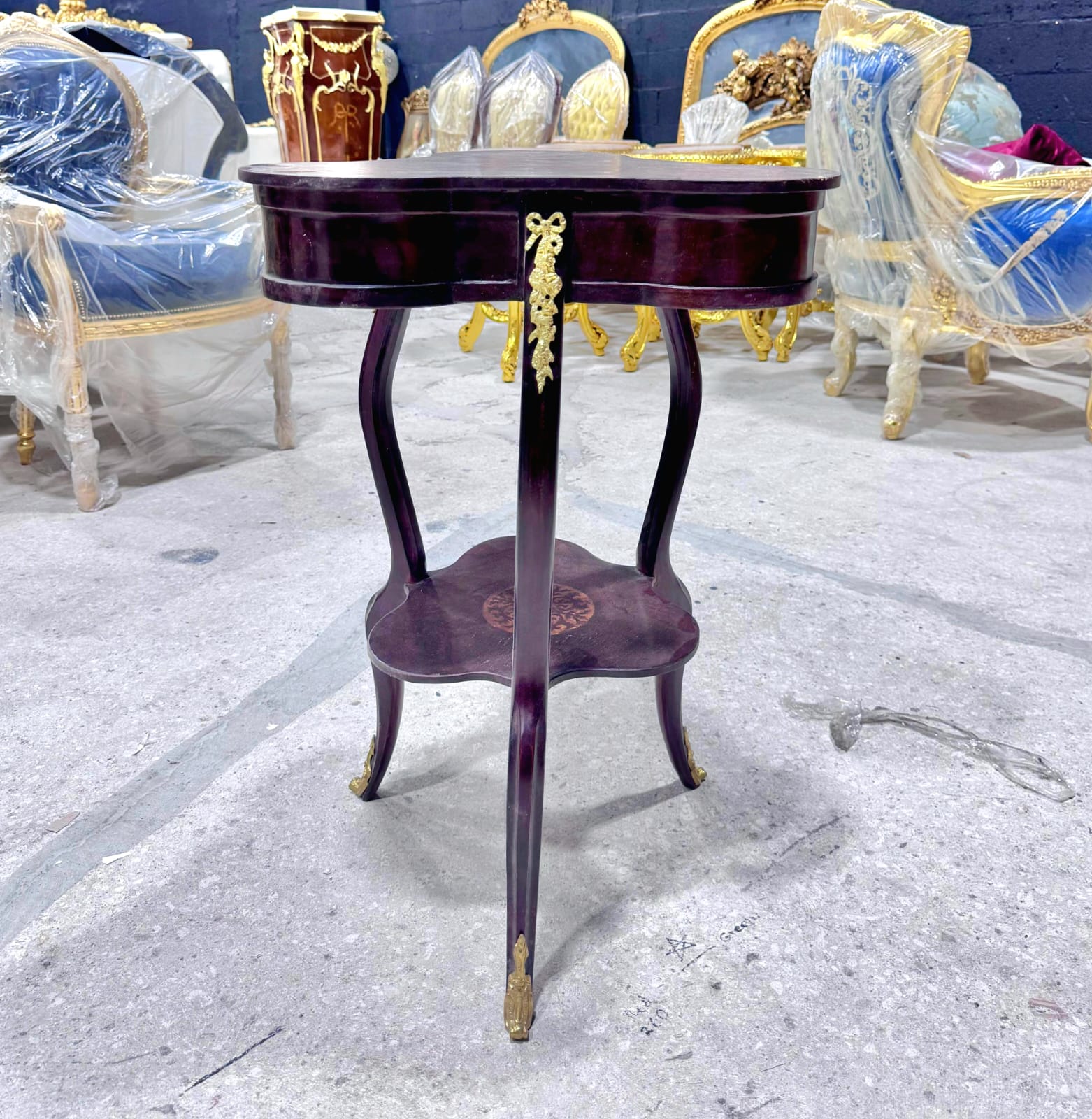 Louis XV Style French Trefoil Side Table – Wood with Gold Accents, Elegant Design