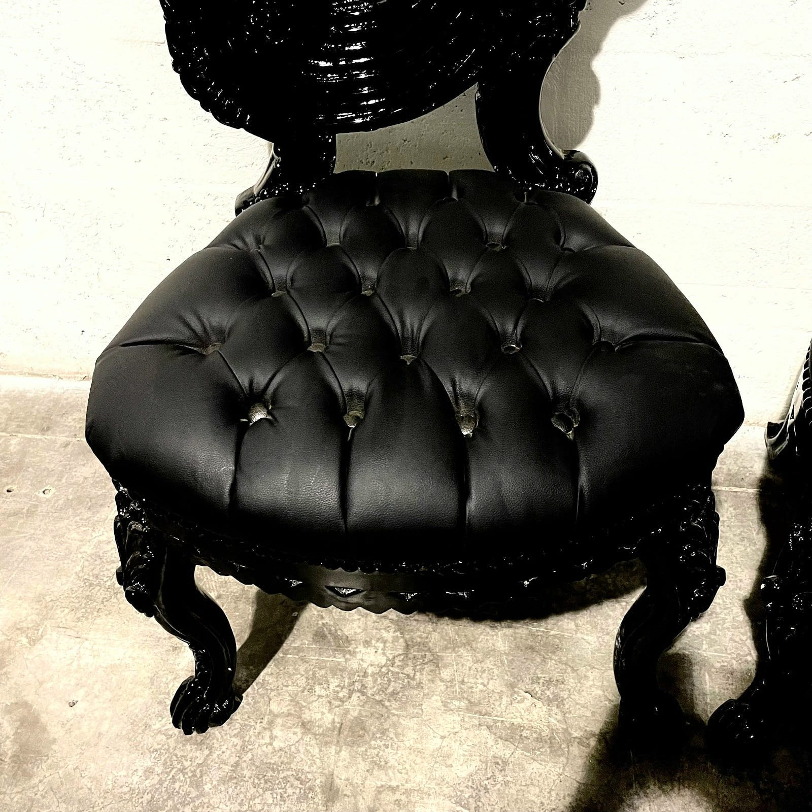 Italian Baroque Chair – High Back Black