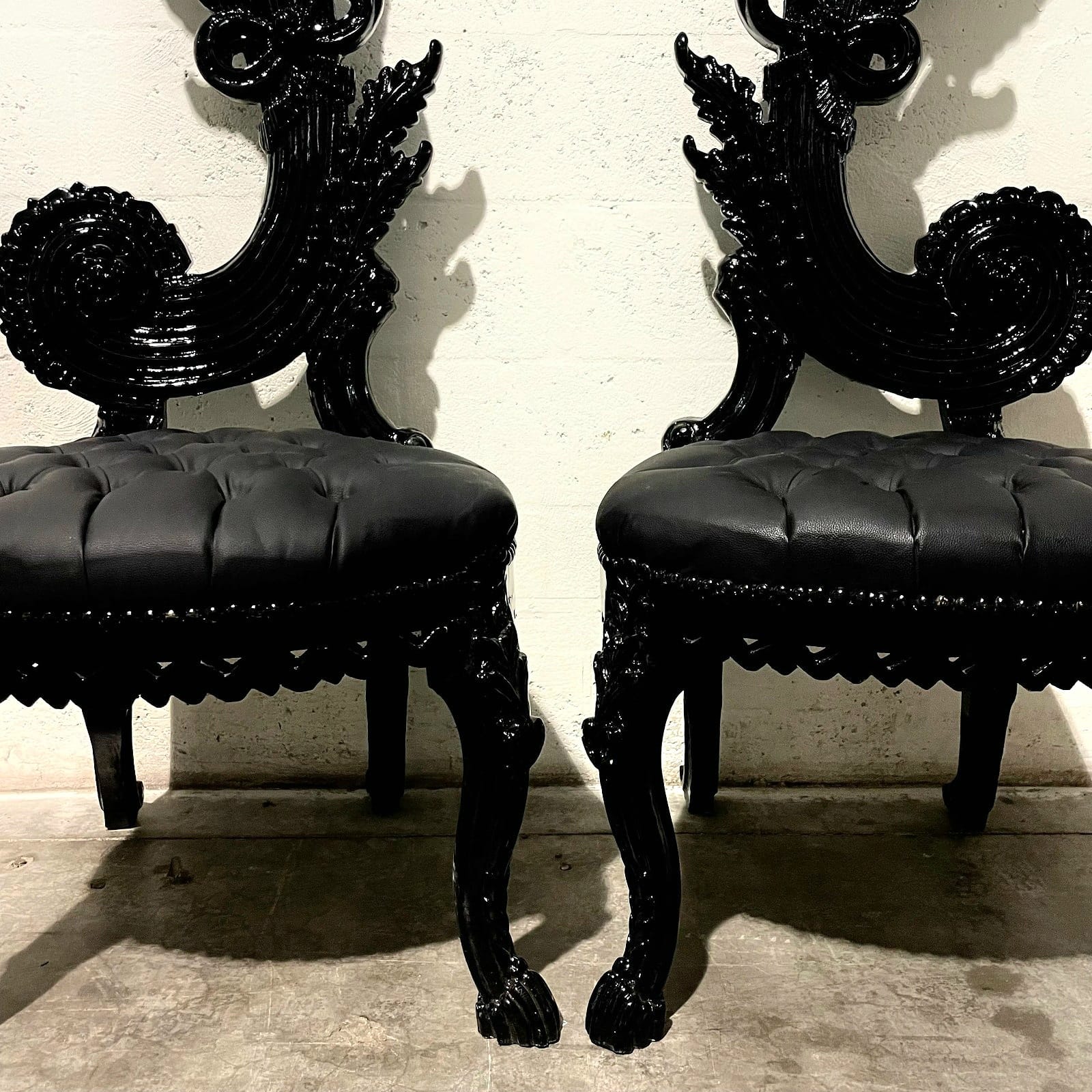 Italian Baroque Chair – High Back Black