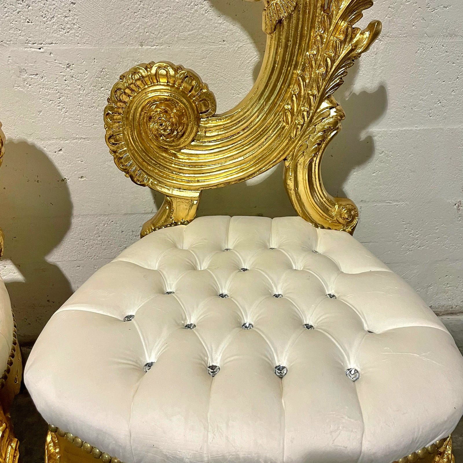 Italian Baroque White Chair – High Back & Gold Leaf Details