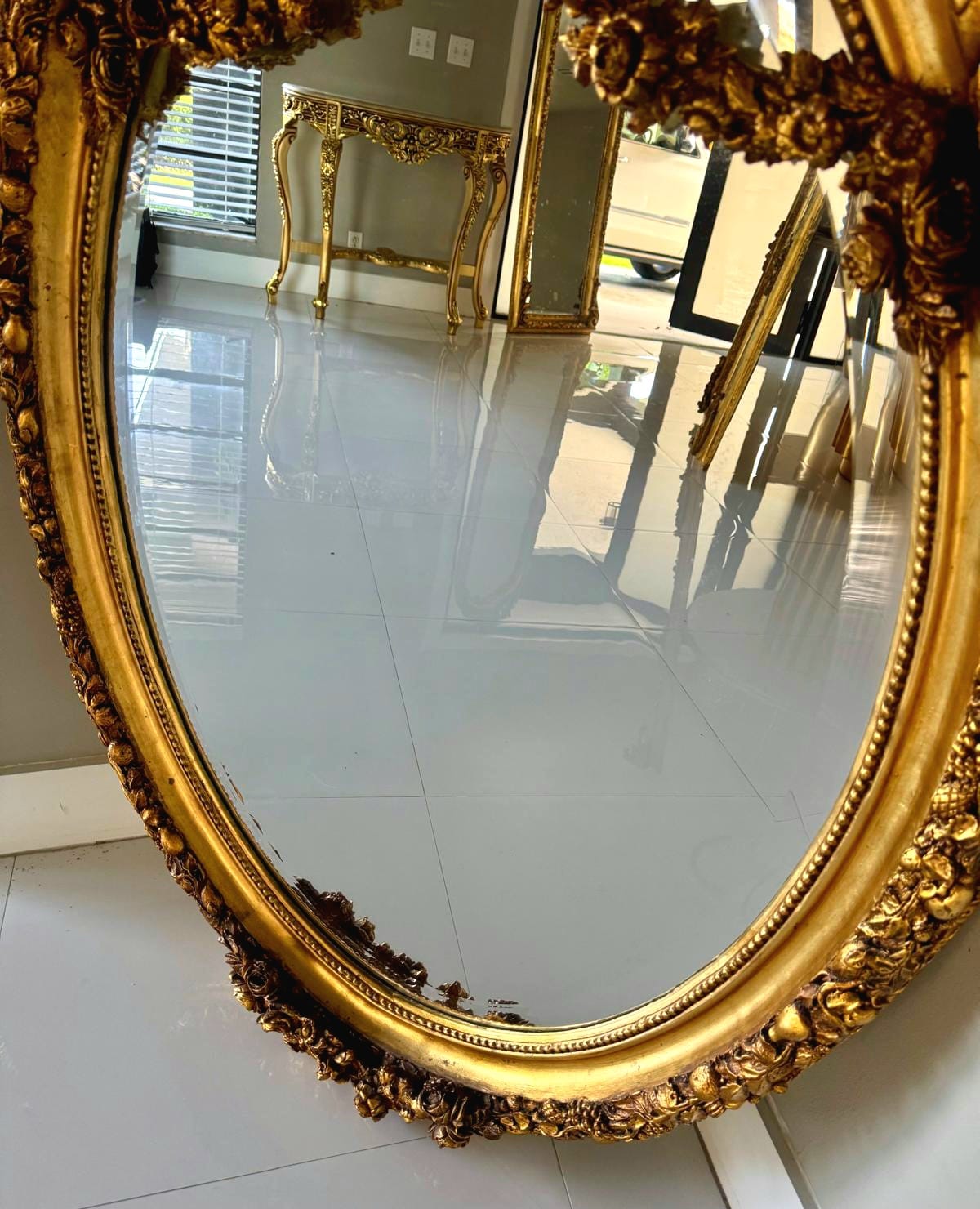Italian Oval Wall Mirror – Gold Leaf Frame with Flowers