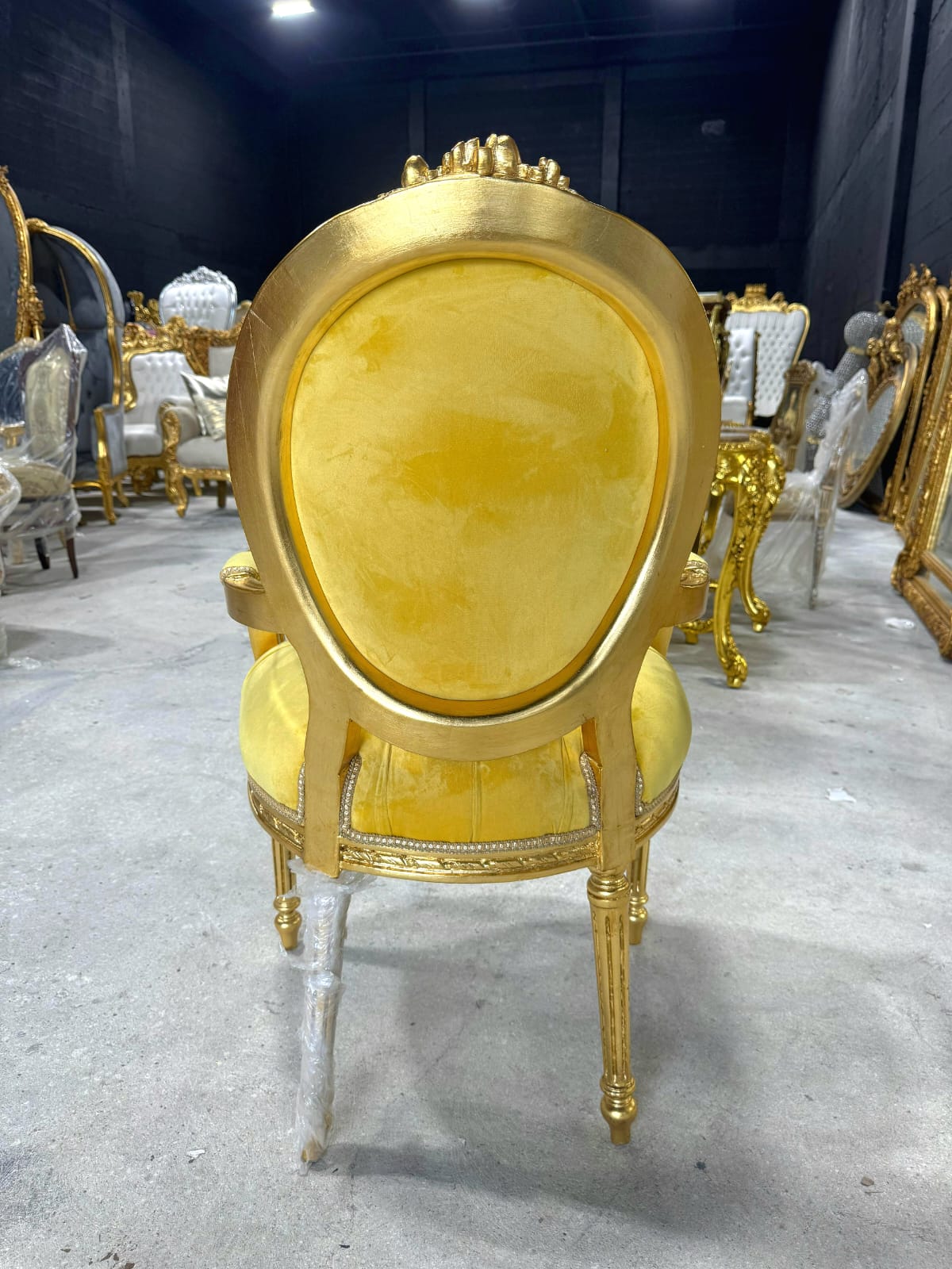 French Rococo Baroque Golden Yellow Velvet Chair with Exquisite Gold Leaf Details