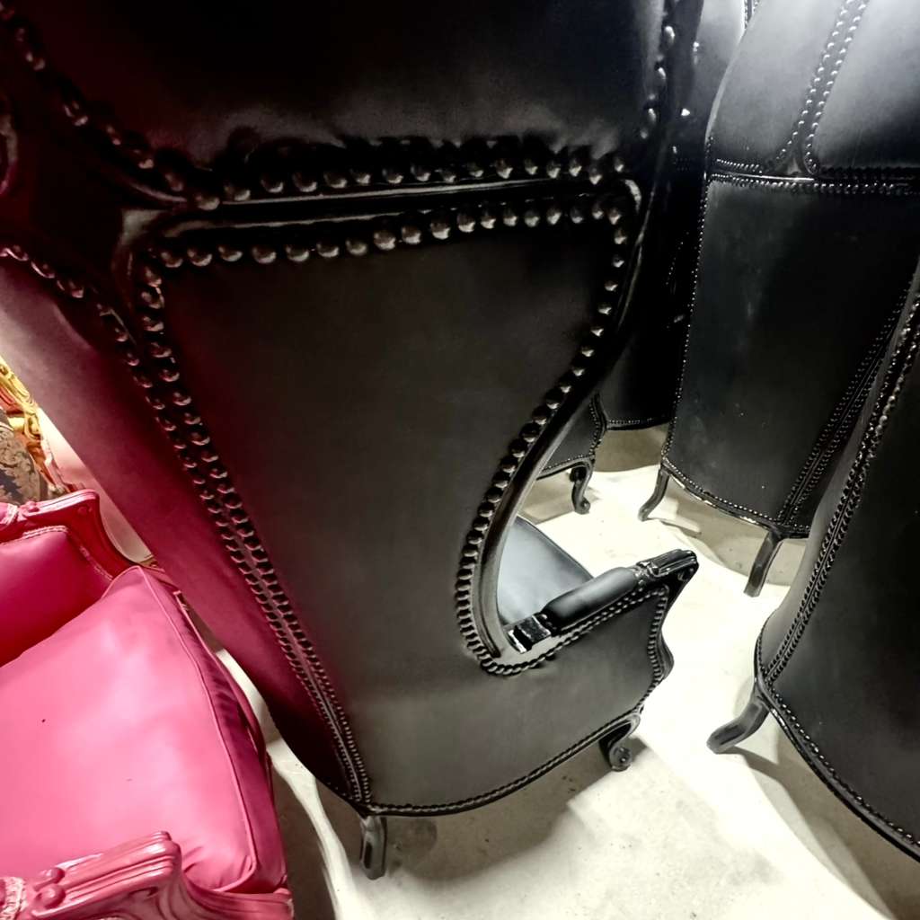 Balloon Chair French Style Black Leather High-Back Canopy Lacquer Chair French Balloon Chair