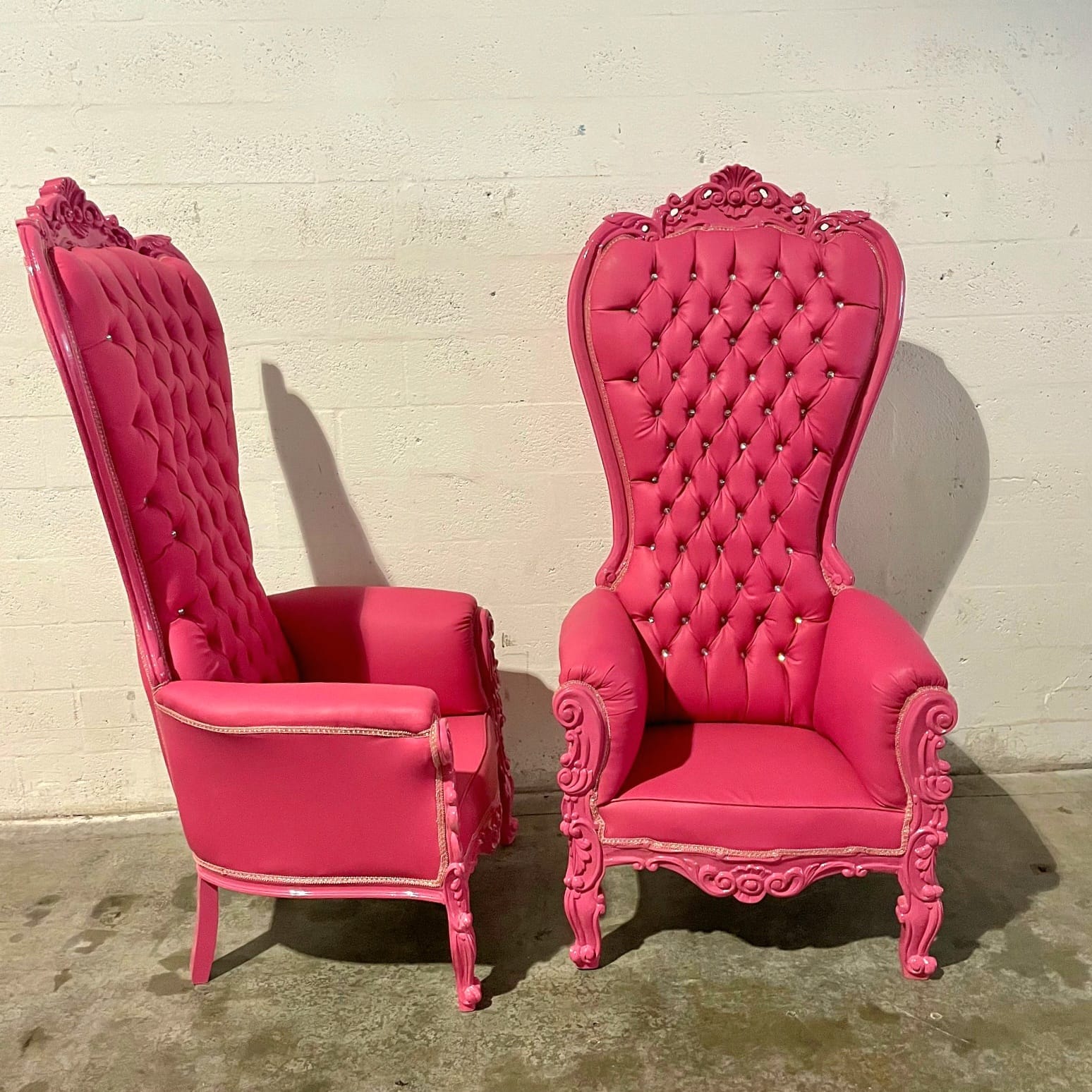 Throne Chair French Style Pink Leather High-Back Tufted Pink Frame Throne