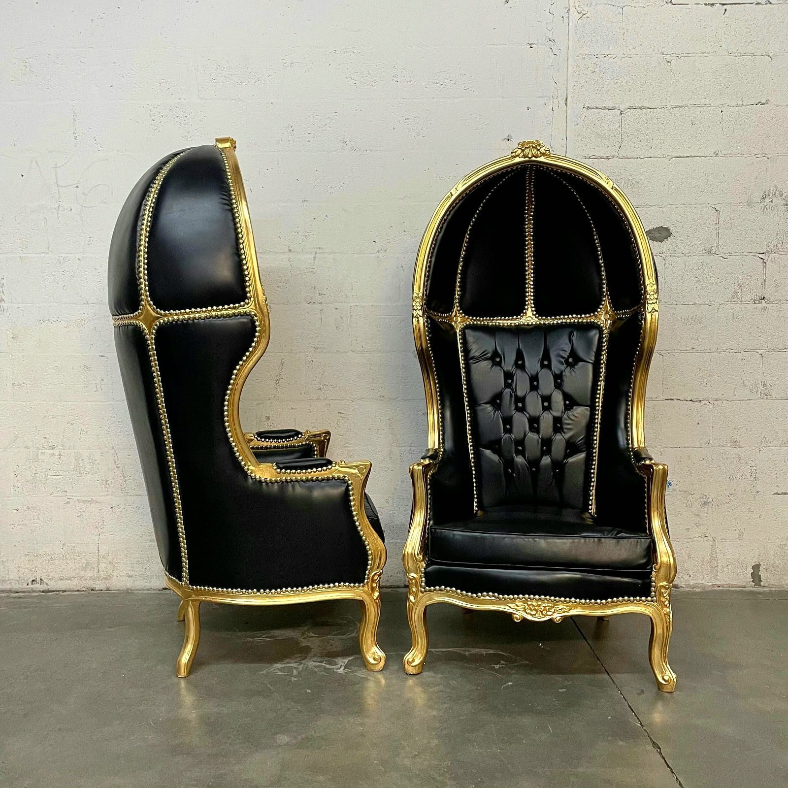 Balloon Chair French Style Black Leather High-Back Canopy Lacquer Chair