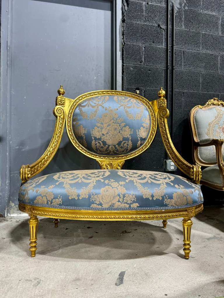 French Louis XV Blue Accent Chair with Gold Leaf – Rococo Baroque Style