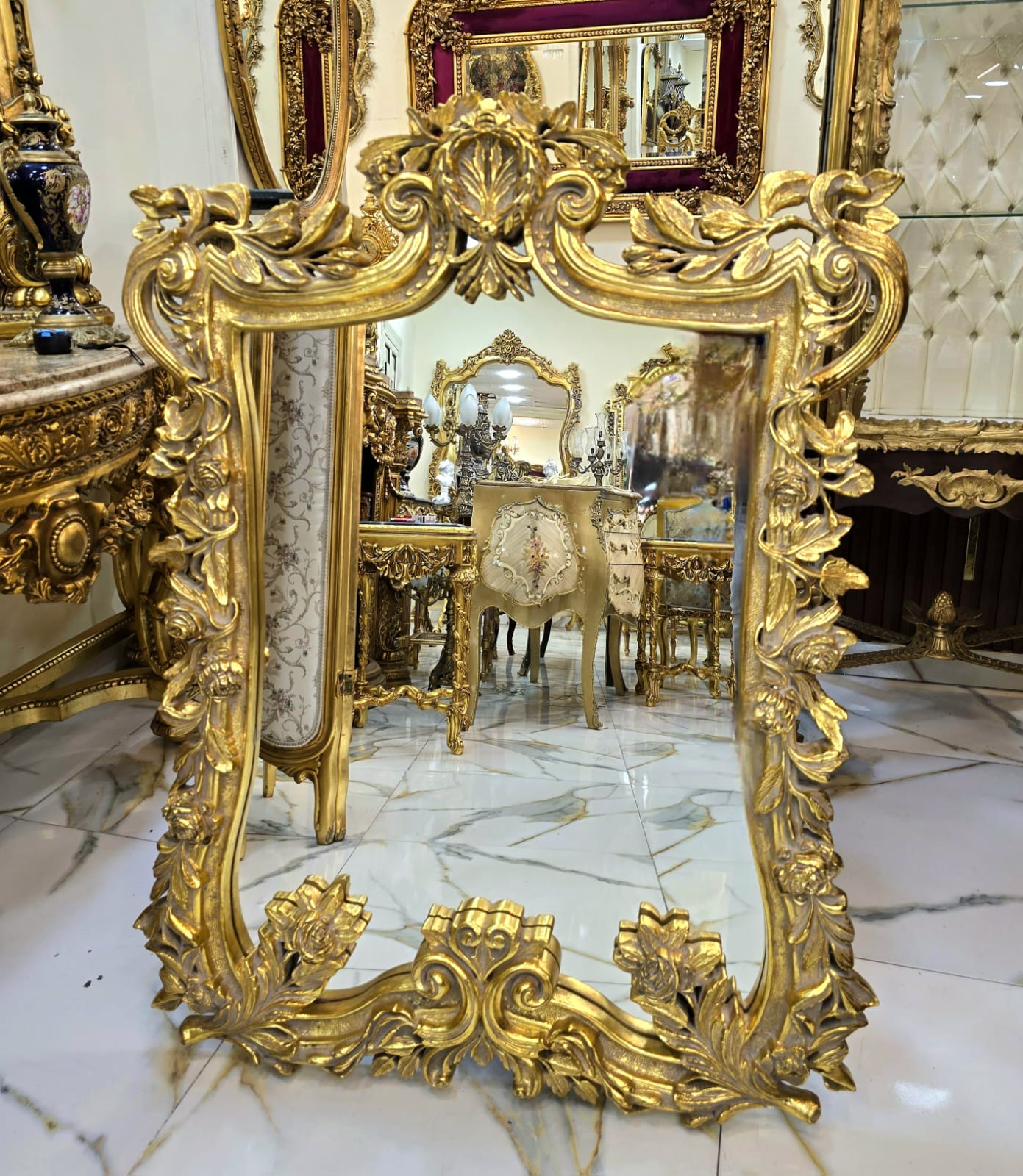 Vintage French Baroque Wall Mirror – Ornate Rococo Gold Leaf Frame