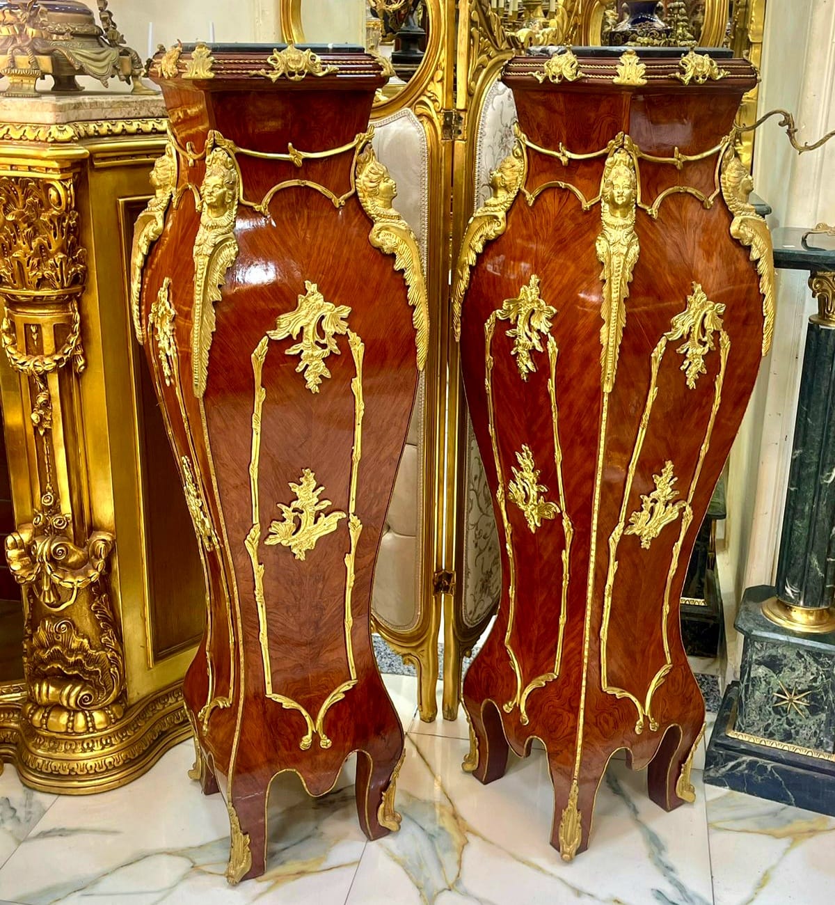 Pair of French Rococo Style Pedestal Columns – Multicolor Marble Tops with Bronze & Gold Leaf Details