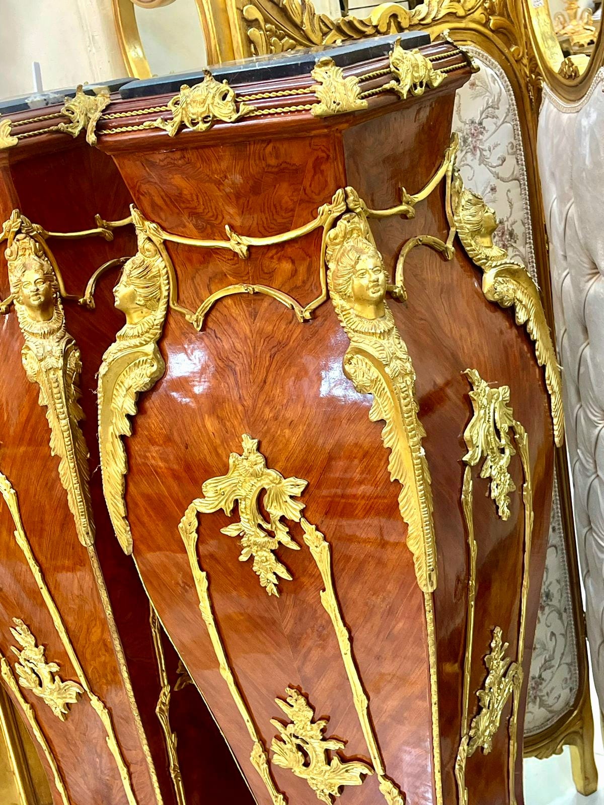 Pair of French Rococo Style Pedestal Columns – Multicolor Marble Tops with Bronze & Gold Leaf Details