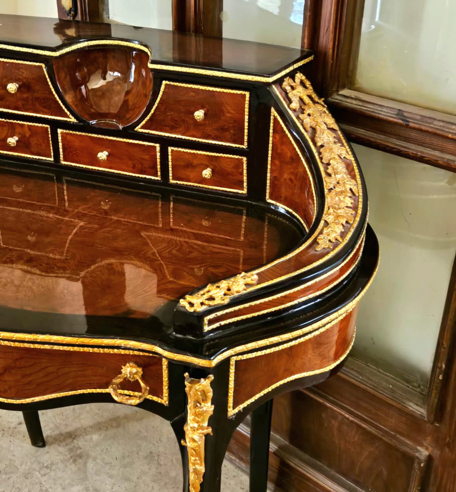 French Ladies Writing Desk with Gallery Rail & 6 Drawers – Bronze Mounted Vanity Desk