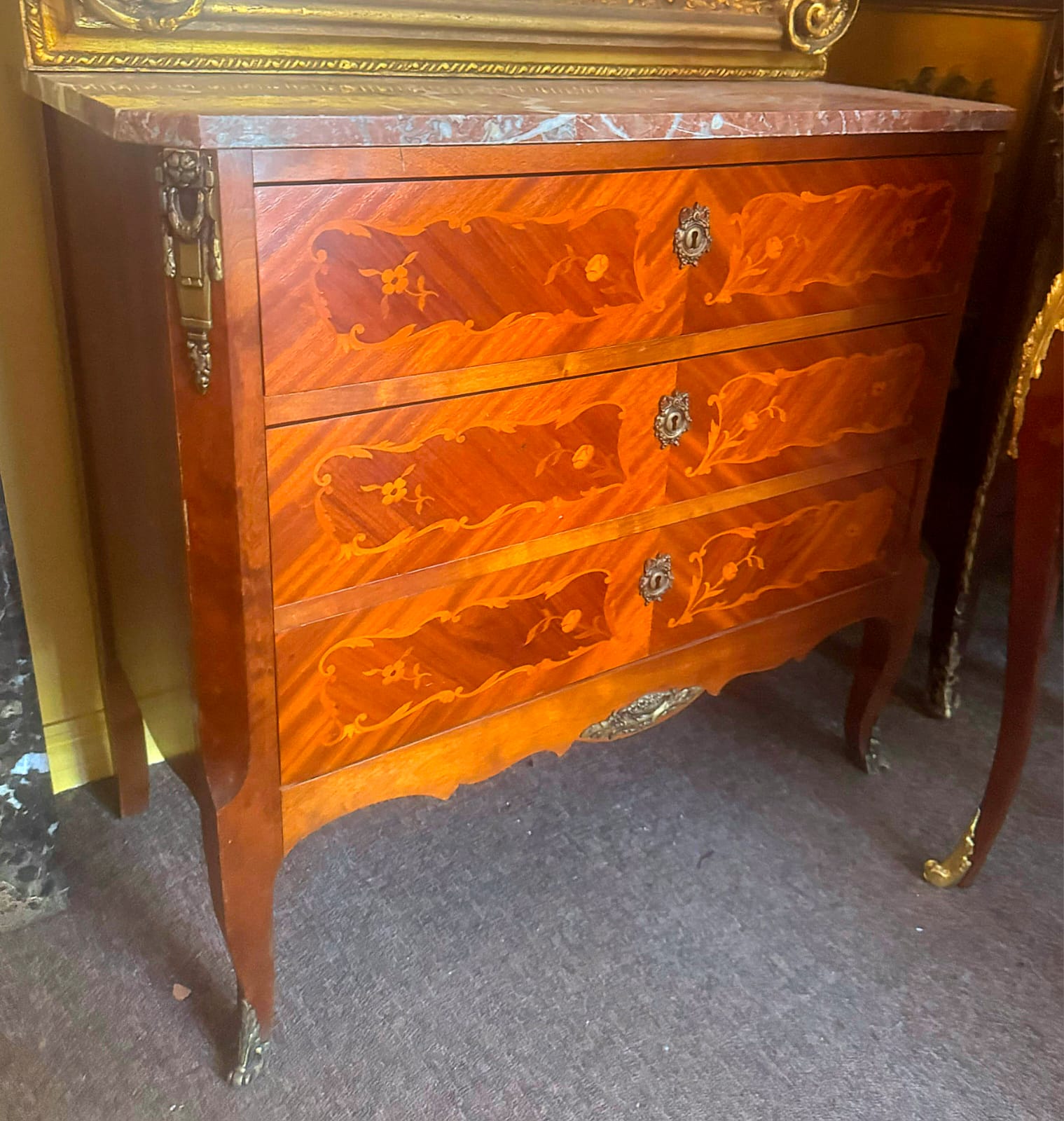 French Louis XV Marble Top Commode Chest – Floral Marquetry with Bronze Hardware | 32.5"W x 16"D x 30"H
