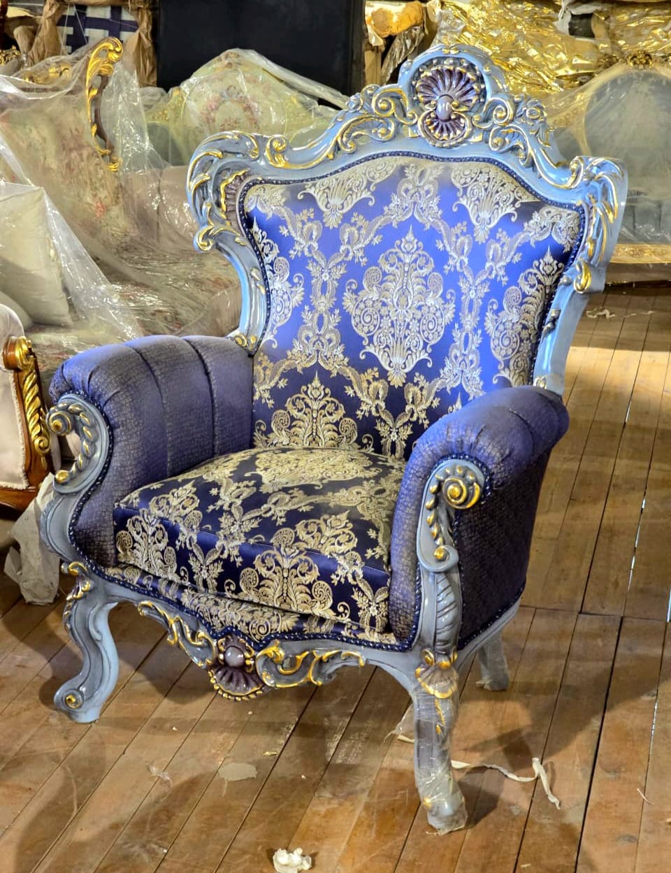 Royal French Louis XV Armchair with Blue Damask Upholstery, Hand-Carved Frame & Gold Leaf Accents