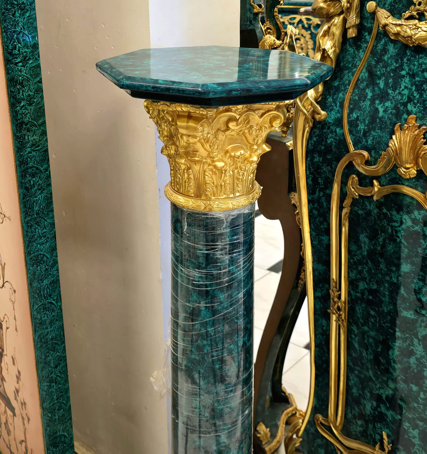 Victorian Style Display Pedestal with Emerald Finish & Gilded Ornamentation
