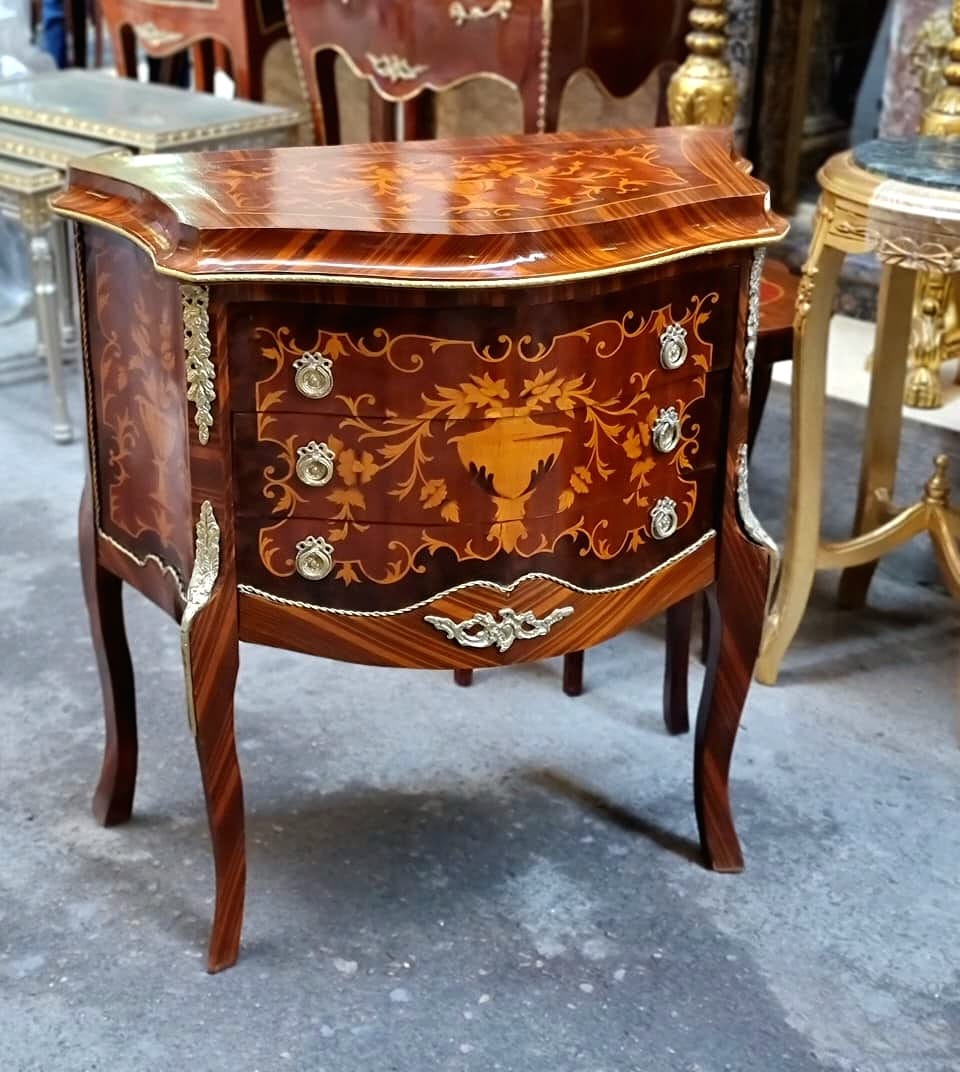 French Louis XV Bedside Table – Elegant Marquetry Nightstand with Three Drawers
