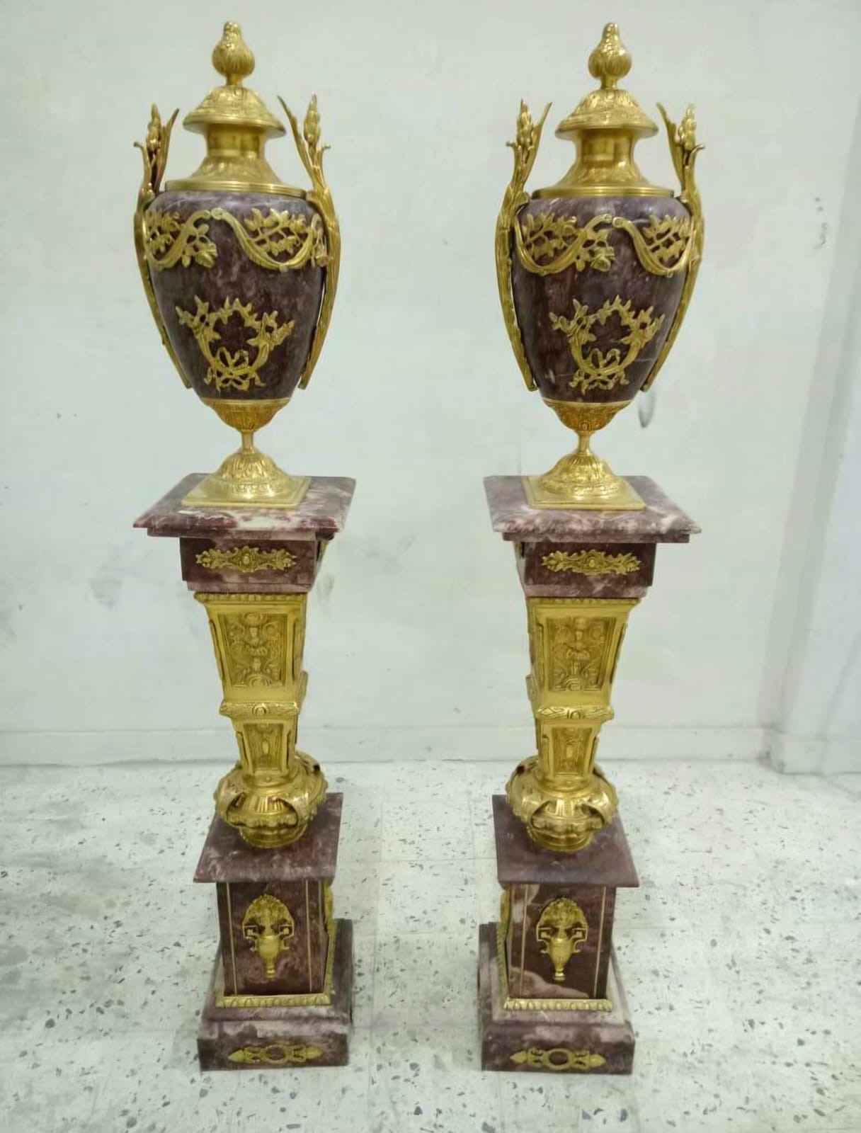 Luxury French Burgundy Porcelain Vase – Gold Leaf & Bronze Pedestal with Romantic Scenes