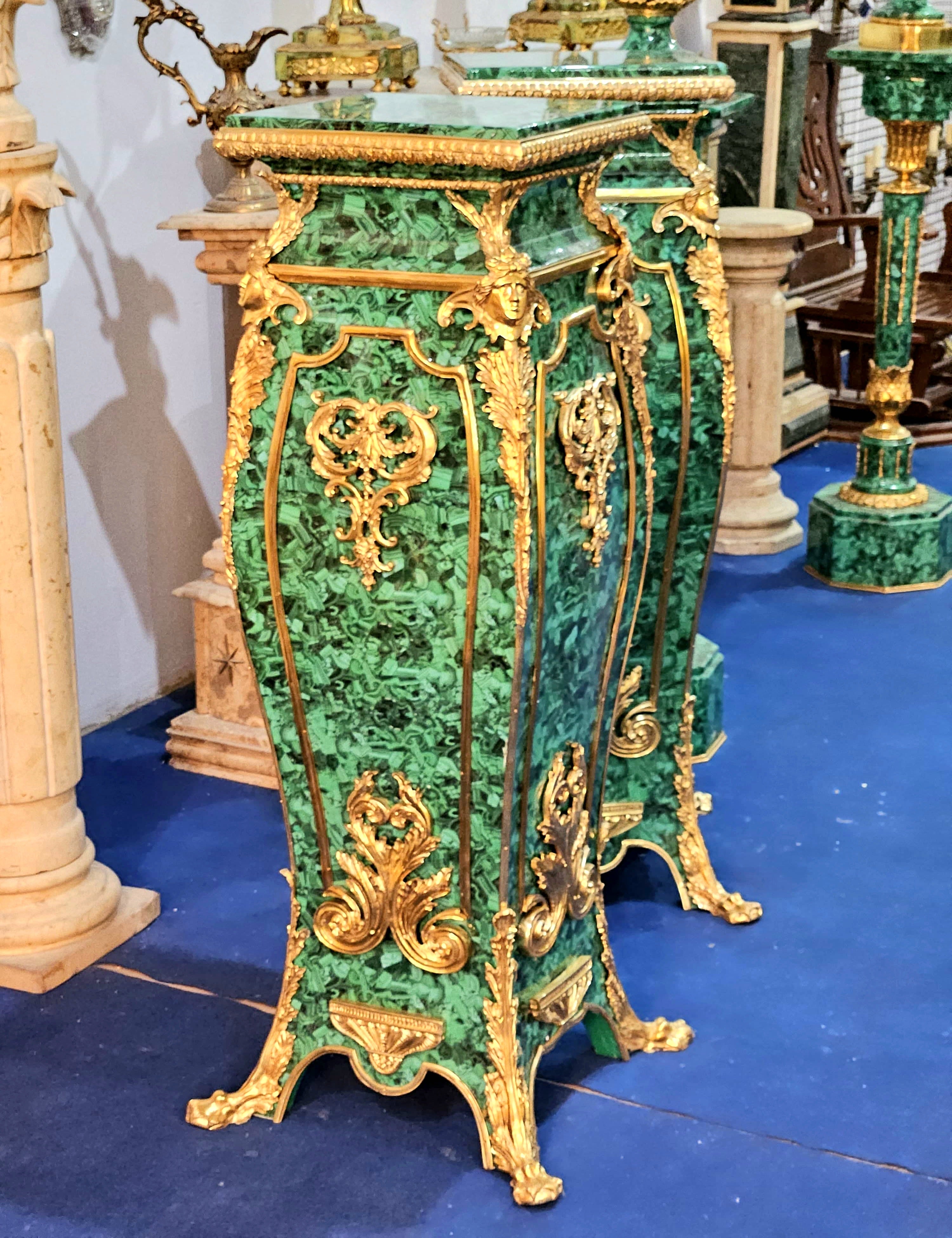 French Rococo Bombe Pedestal – Green Accent Column with Bronze Mounts & Gold Leaf Details