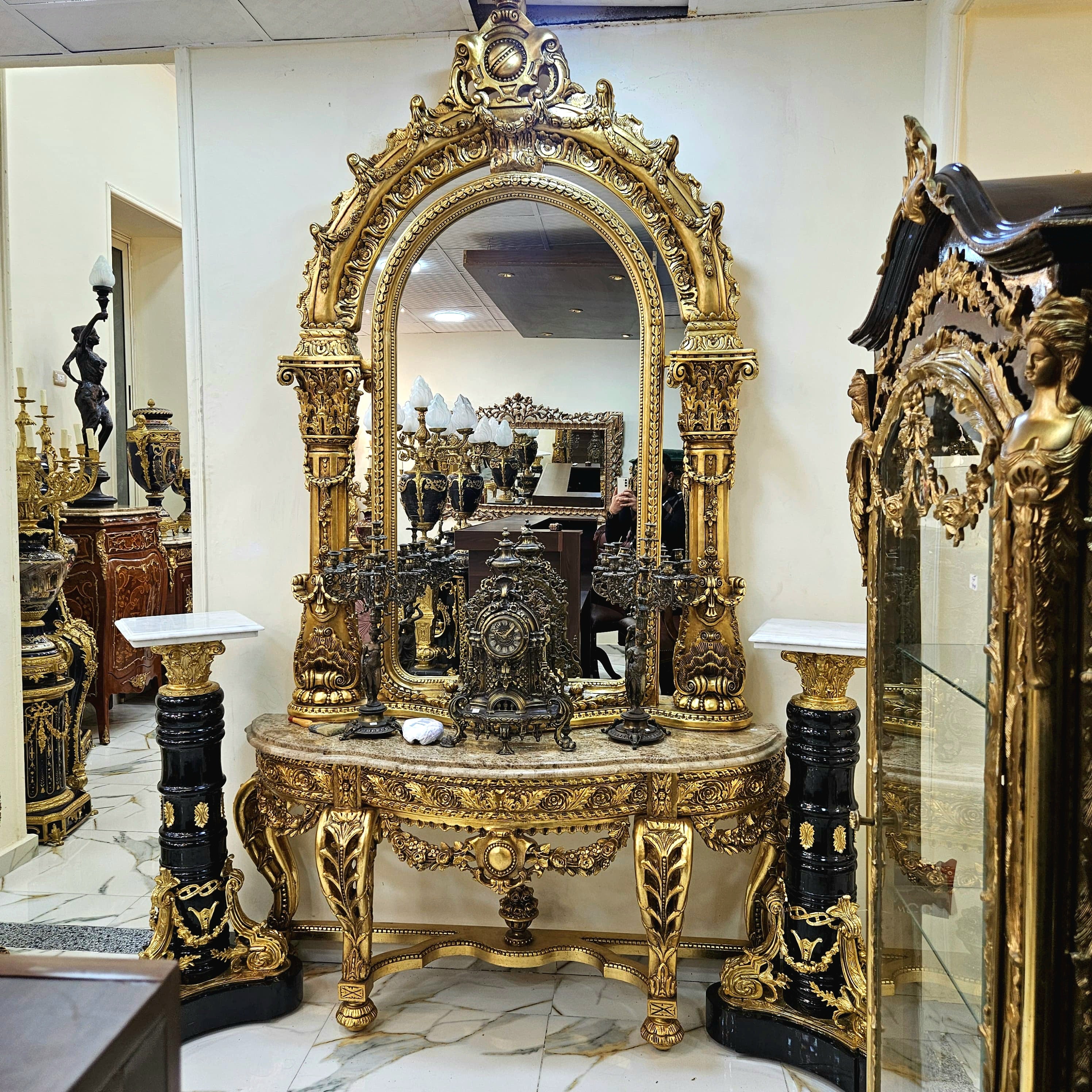 Palatial Rococo Gold Leaf Console Table with Beige Marble Top & Ornate Mirror Set