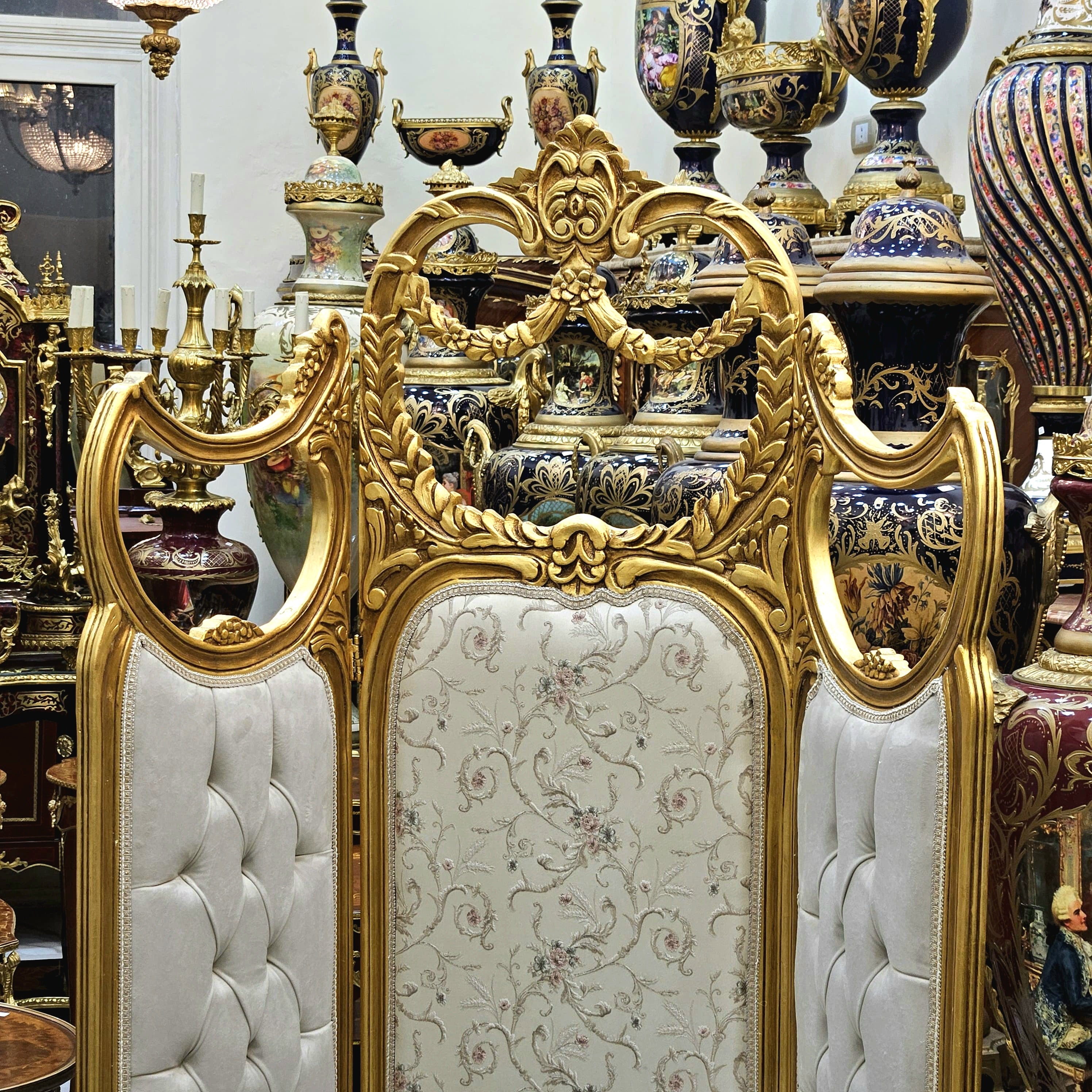 French Style Tufted Paravan Room Divider with Gold Leaf Frame – Off White Folding Screen