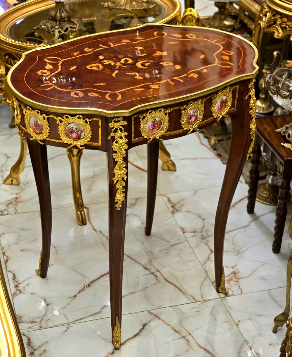 French Style Coffee Table – Wood Construction with Gold leaf Accents