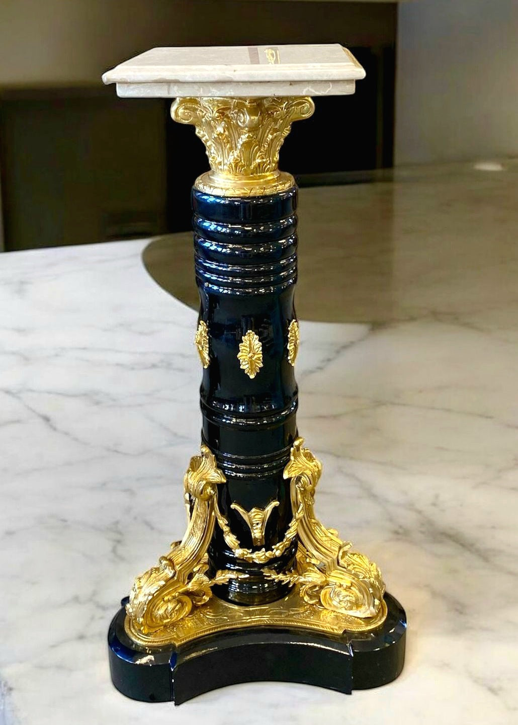 1980s Rococo Style Marble Topped Black Pedestal Column With Gold Leaf Details
