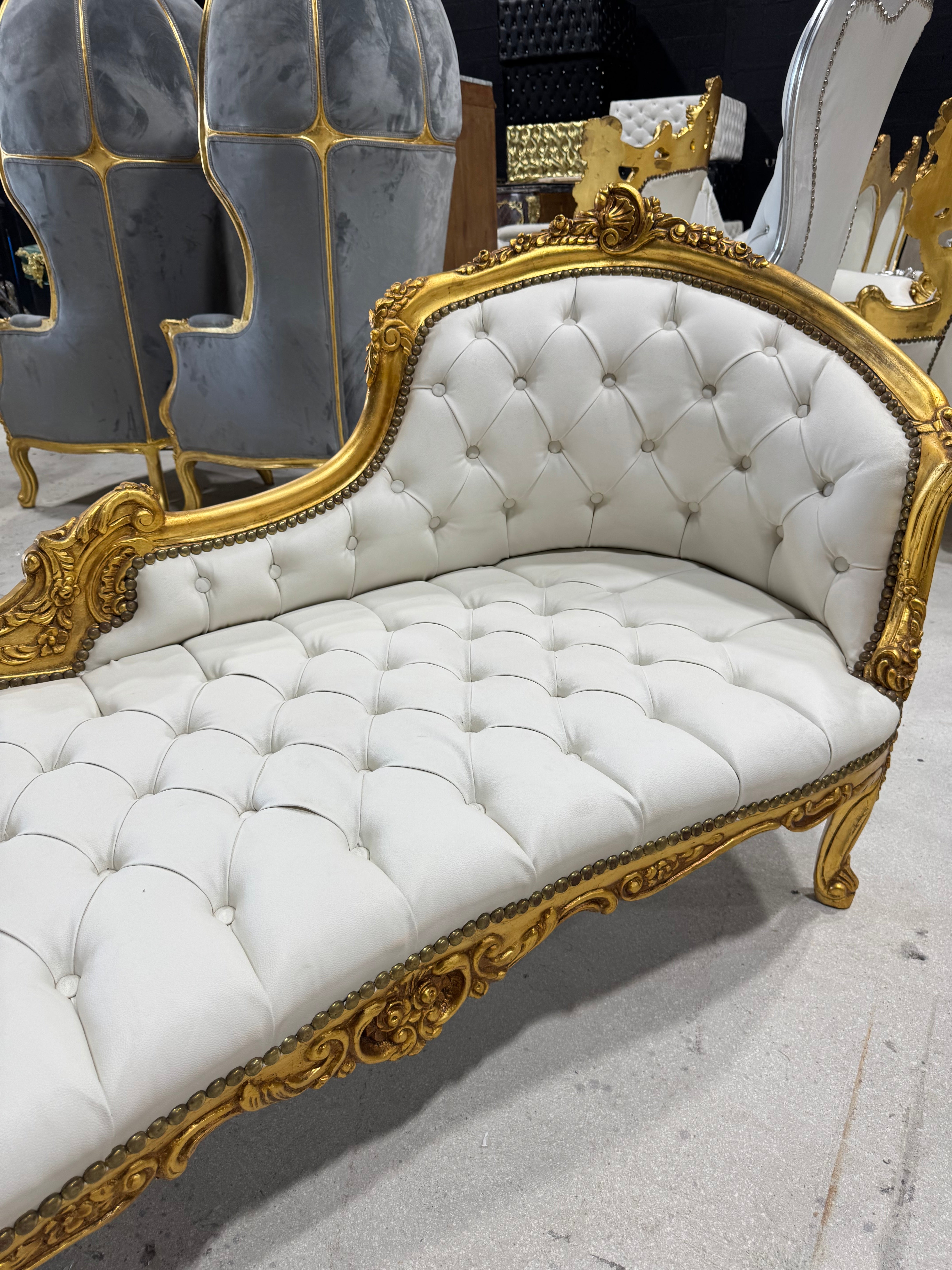 Chaise Longue White Leather Crystal Glass Buttons French Style