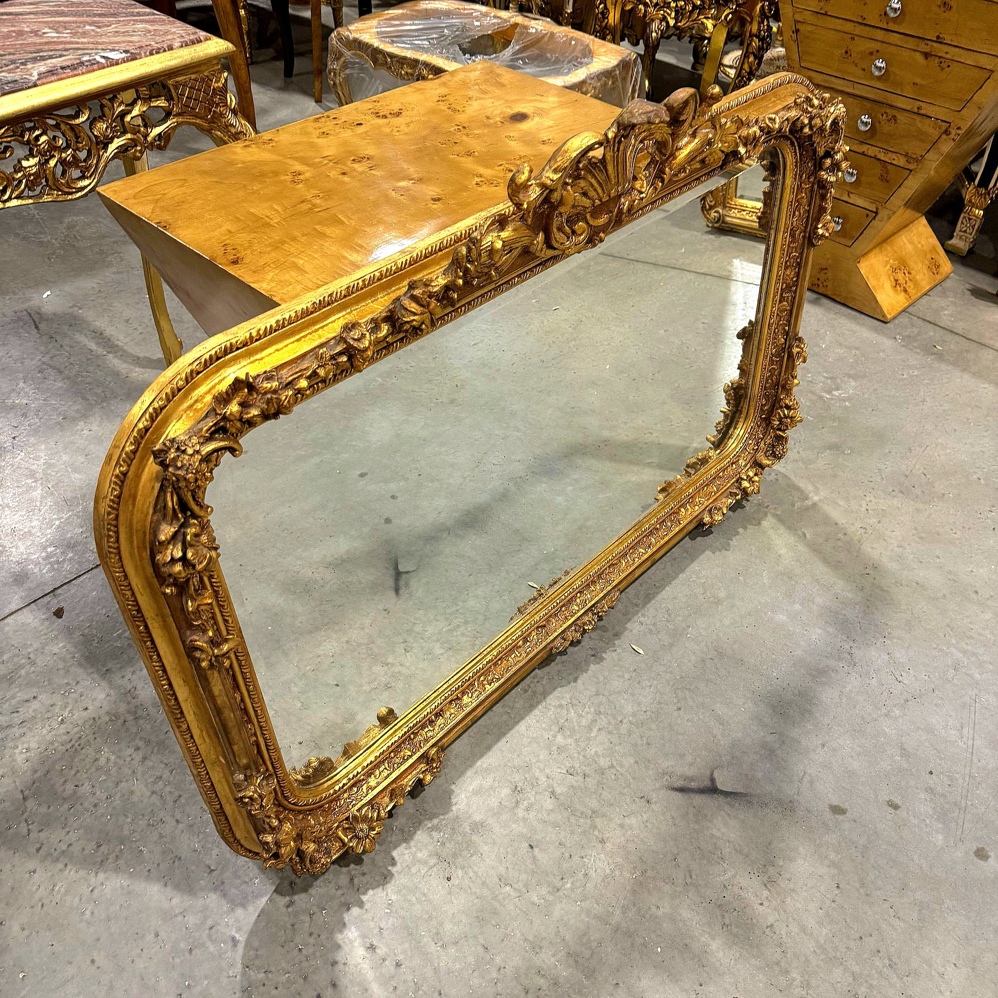 French Style Gold Wall Mirror Mirror Baroque Rococo Gold Leaf Details