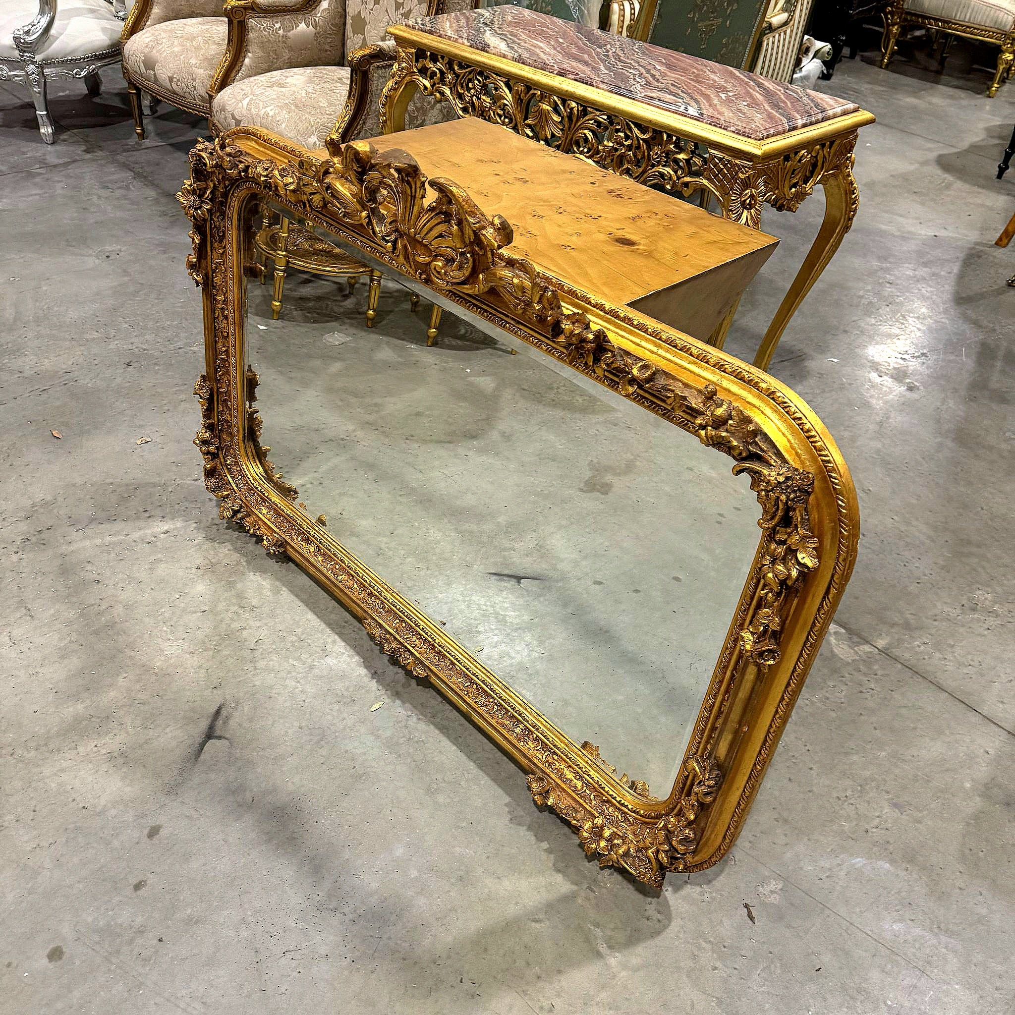French Style Gold Wall Mirror Mirror Baroque Rococo Gold Leaf Details