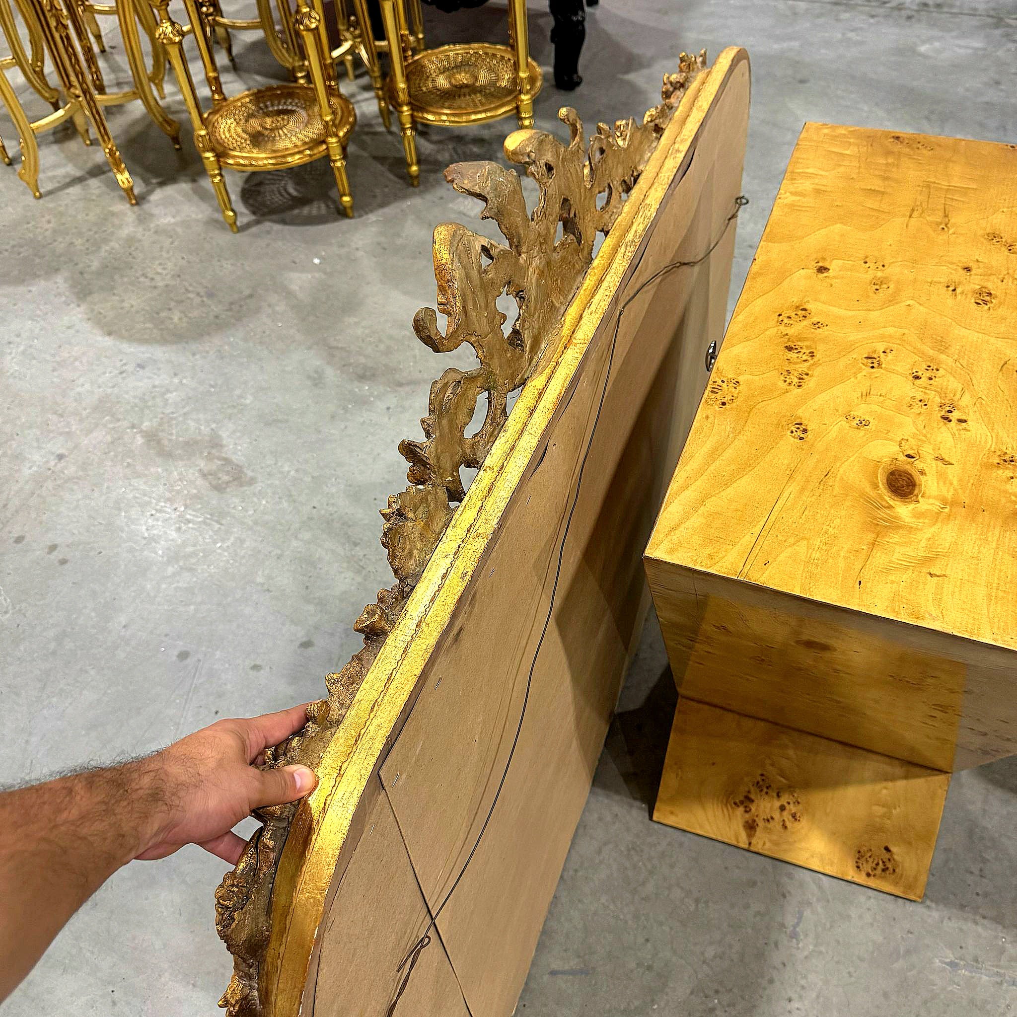 French Style Gold Wall Mirror Mirror Baroque Rococo Gold Leaf Details