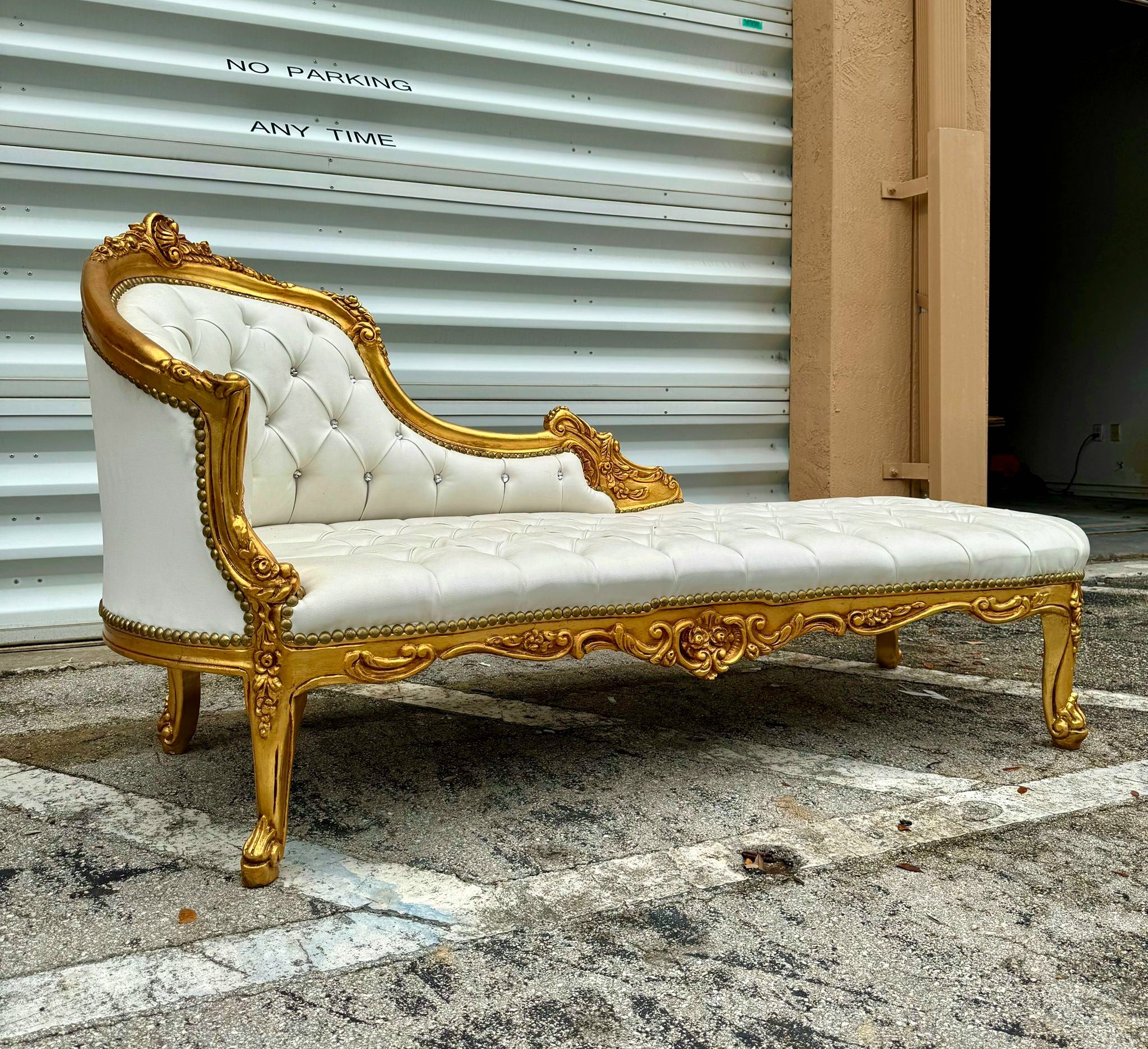 Chaise Lounge Off-White Leather Furniture Rococo Style Gold Leaf Details