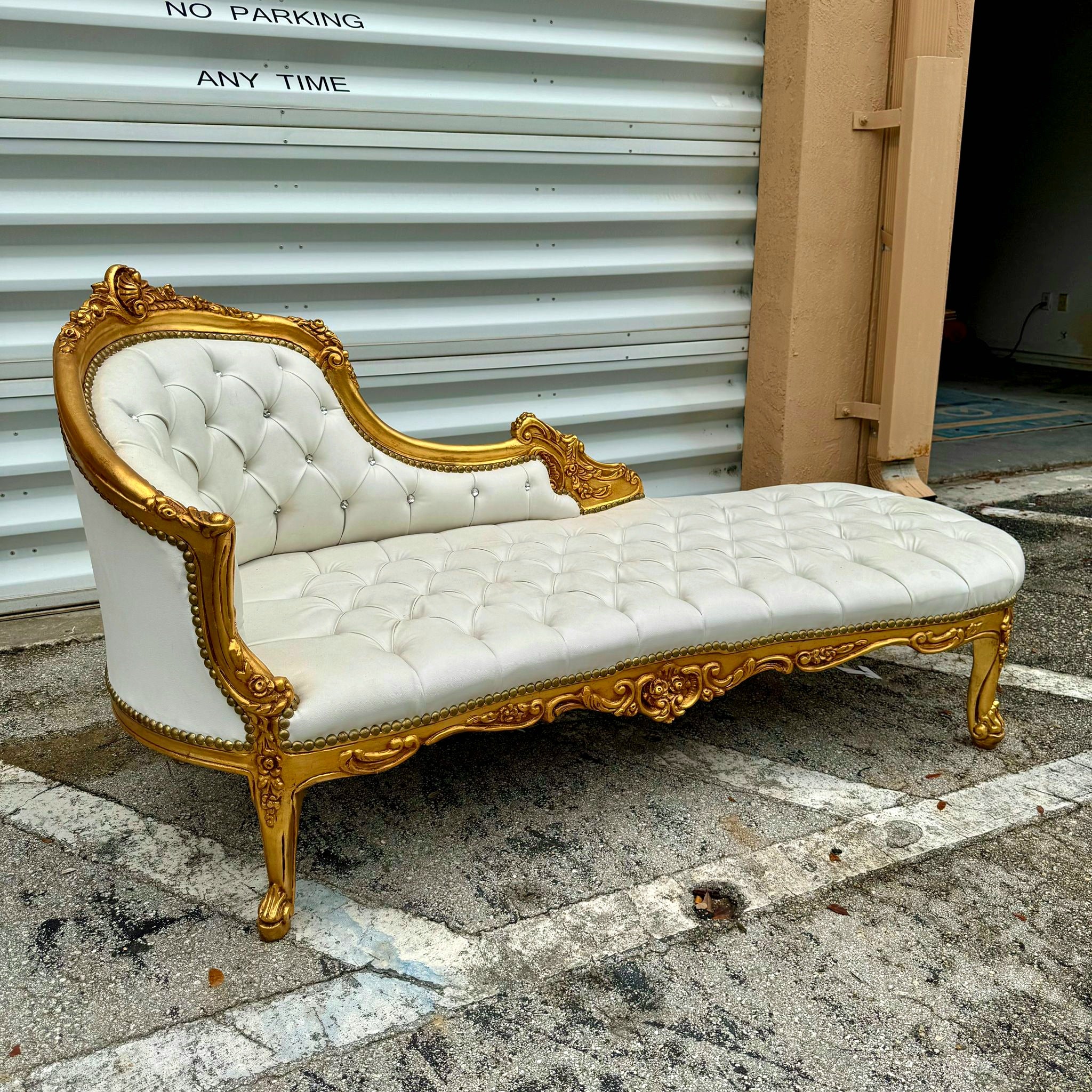 Chaise Lounge Off-White Leather Furniture Rococo Style Gold Leaf Details