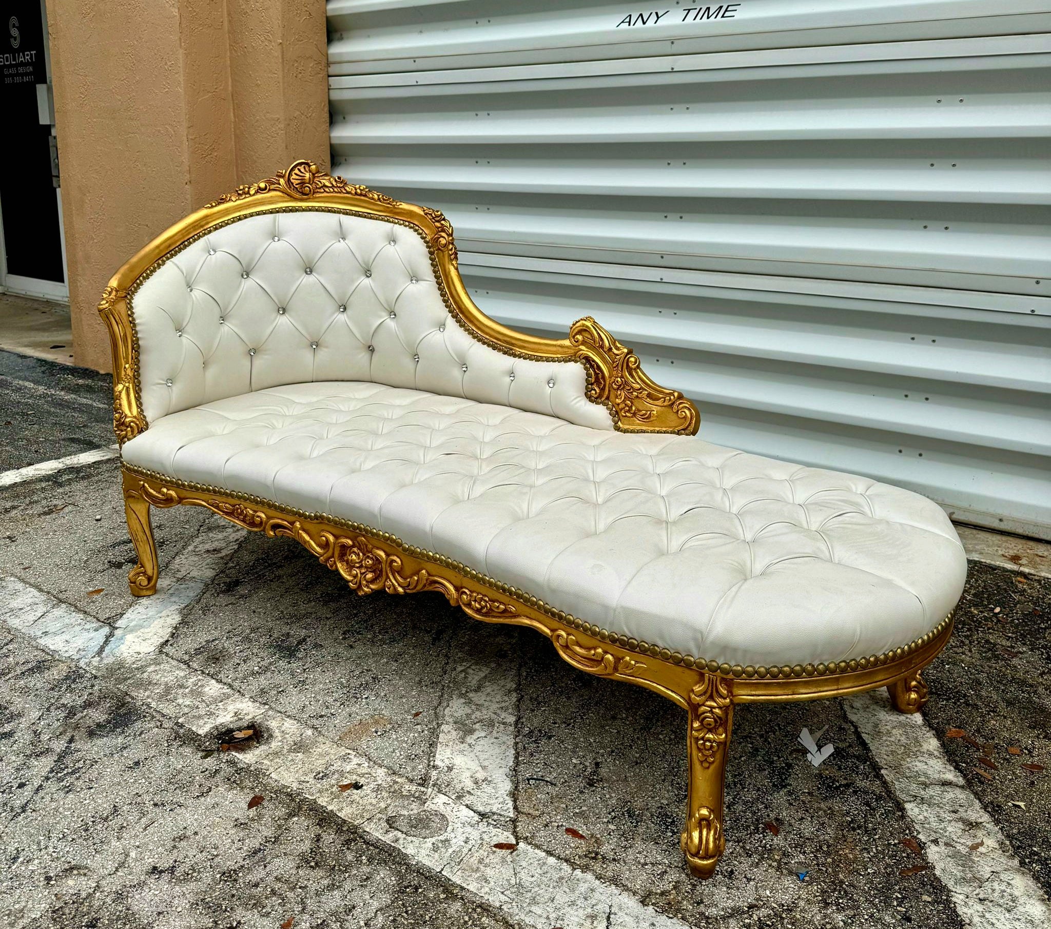 Chaise Lounge Off-White Leather Furniture Rococo Style Gold Leaf Details
