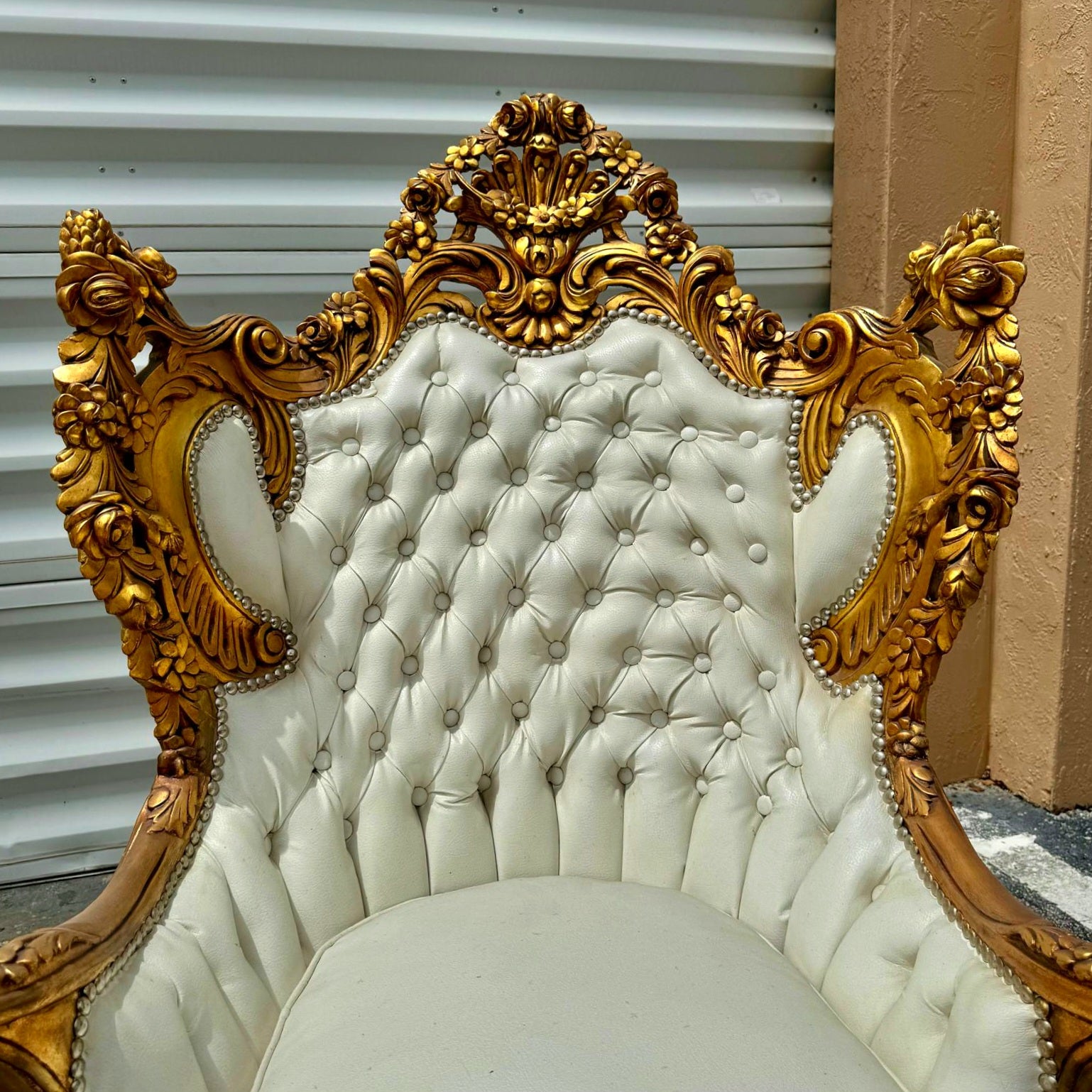 Baroque Style King Size Off-White Leather Chair with Gold Leaf Frame Details