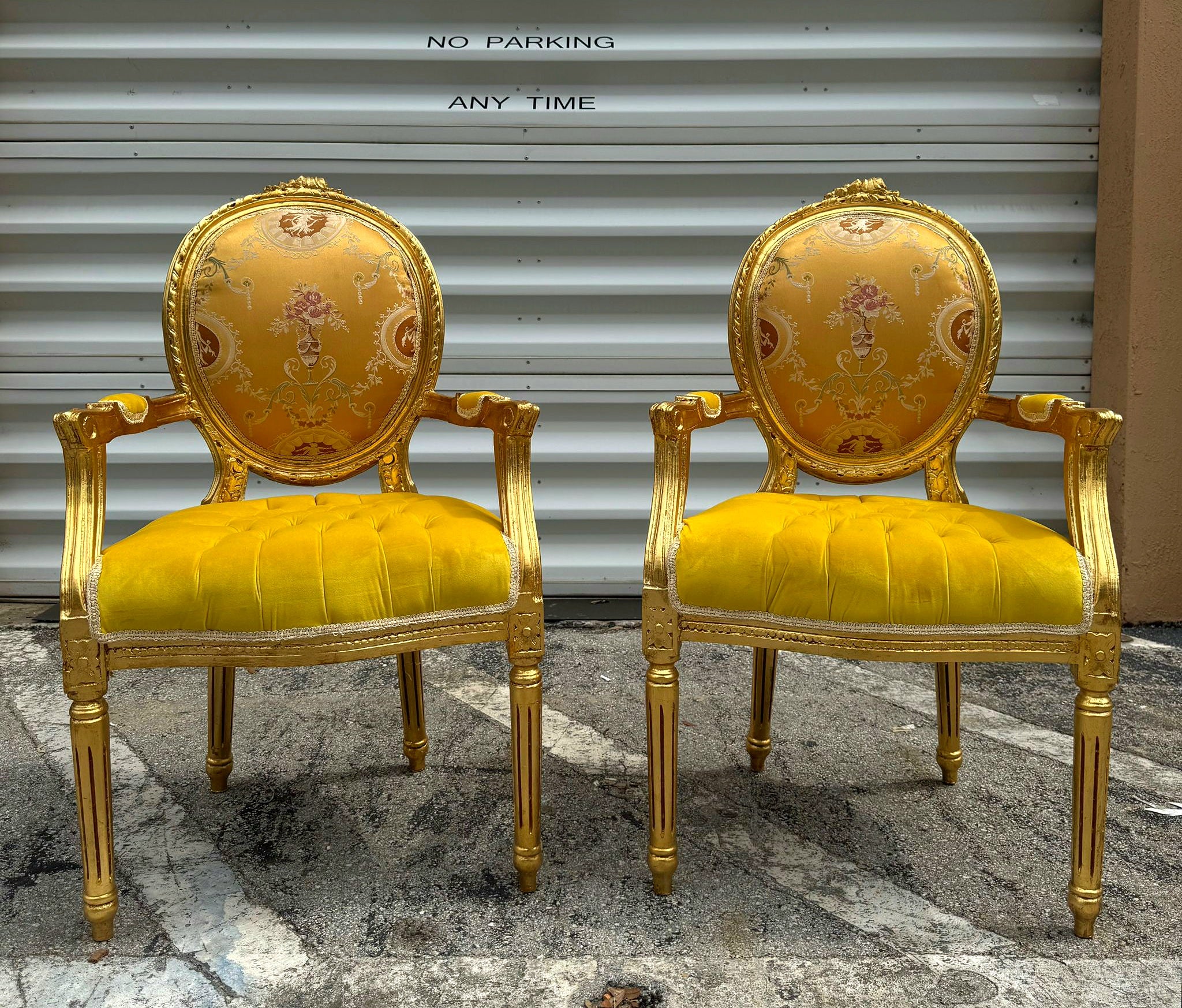 French Style Yellow Velvet Chair with Gold Details Rococo Baroque