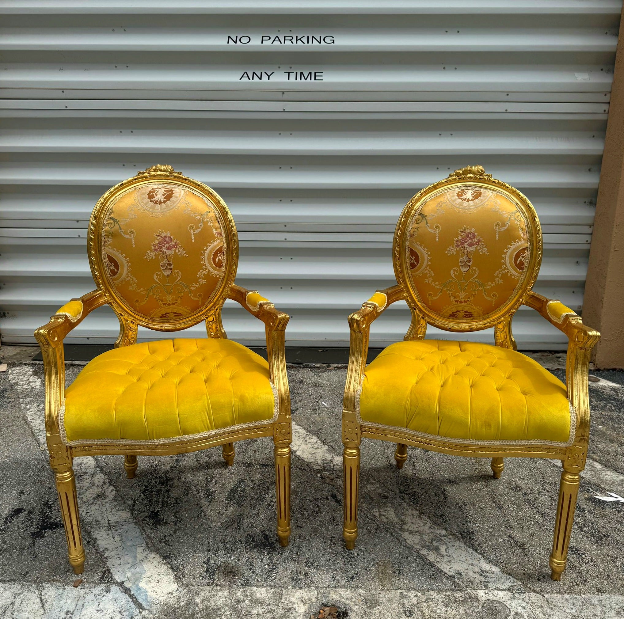 French Style Yellow Velvet Chair with Gold Details Rococo Baroque