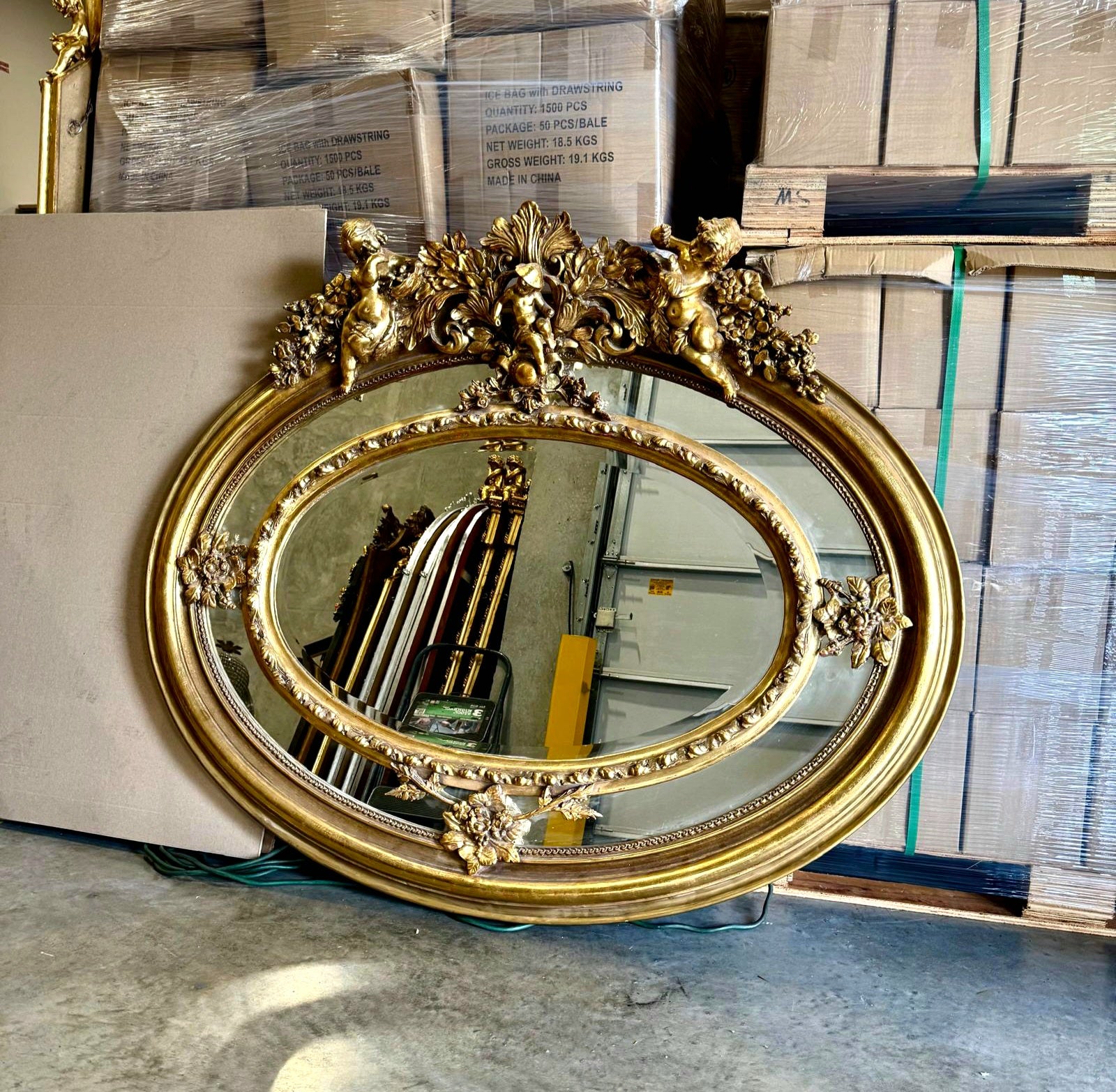 Golden Oval Mirror Vintage Wall Mirror French-Italian Style in Gold Leaf
