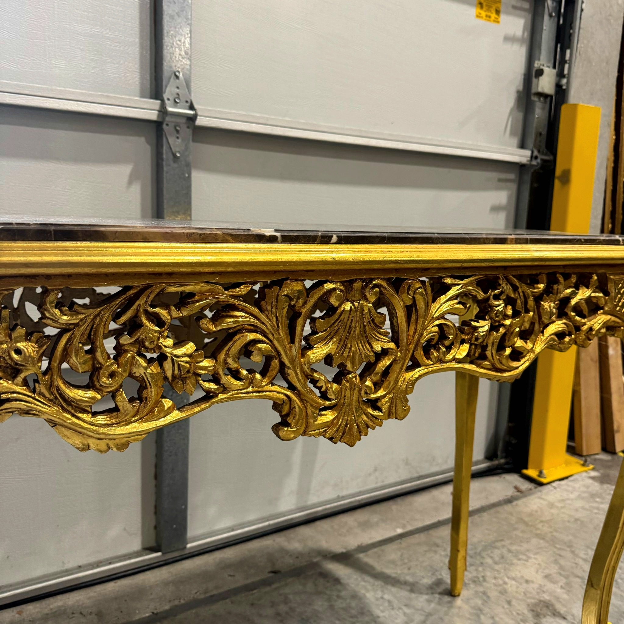 Luxury Baroque Console Table – Gold Leaf Finish with Carvings & Marble Top
