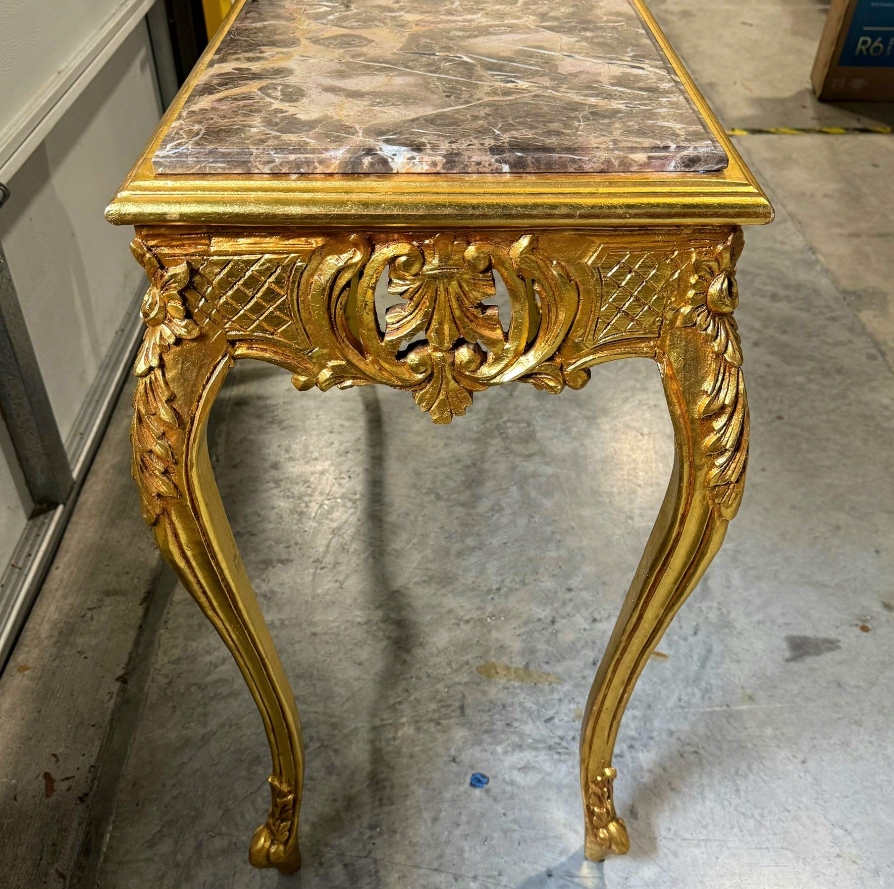 Luxury Baroque Console Table – Gold Leaf Finish with Carvings & Marble Top