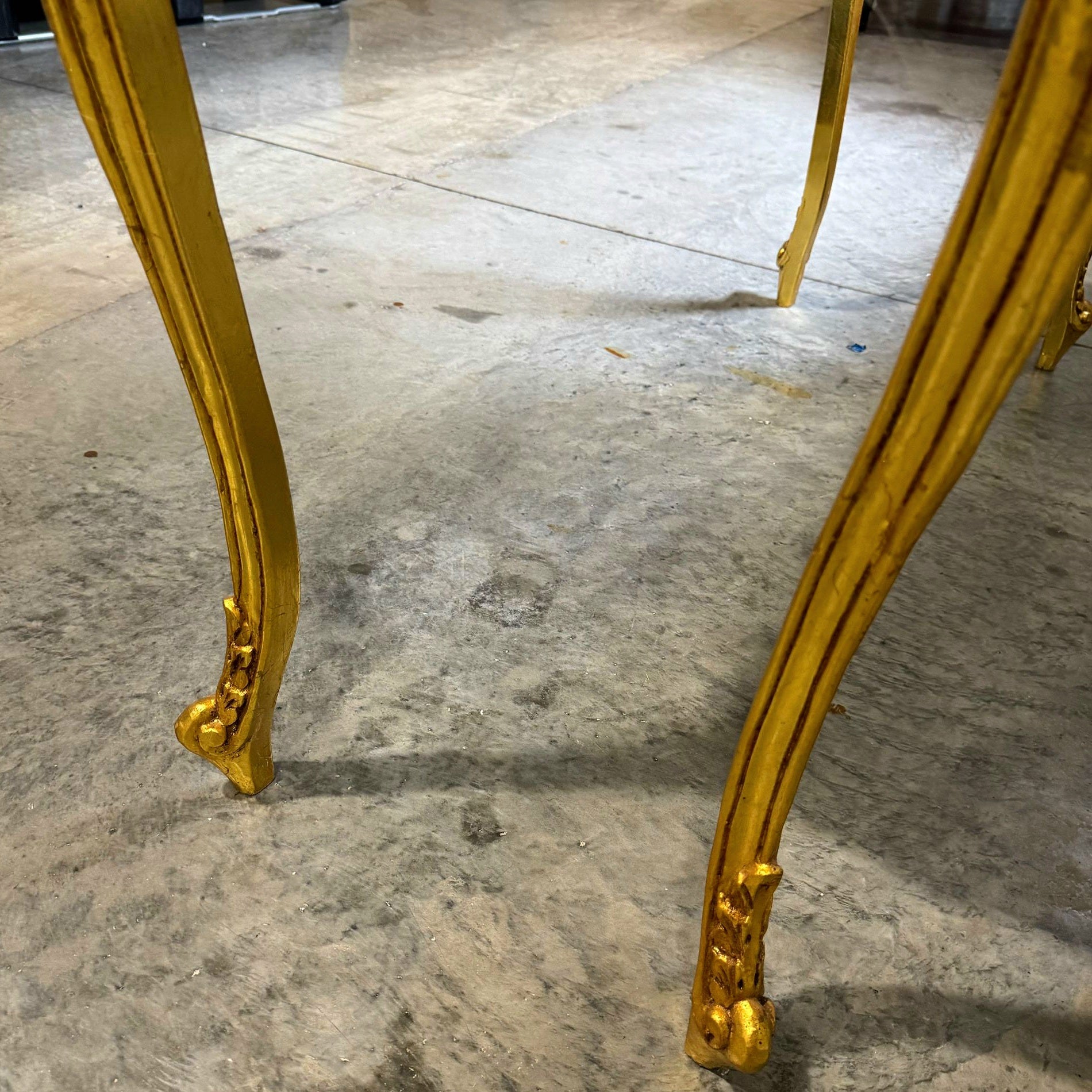 Luxury Baroque Console Table – Gold Leaf Finish with Carvings & Marble Top