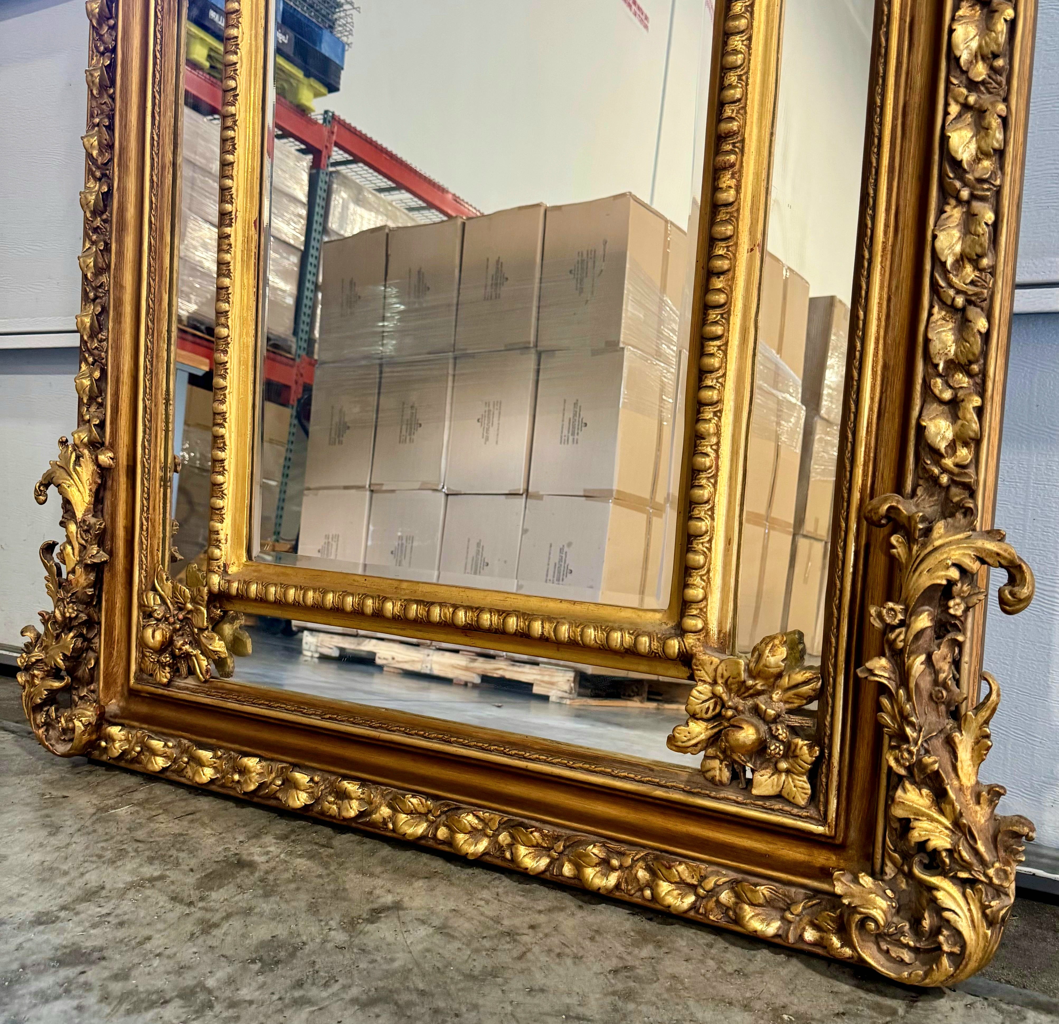 Curved Shape Gold Antique Mirror French Baroque Style Floor Mirror Gold Leaf
