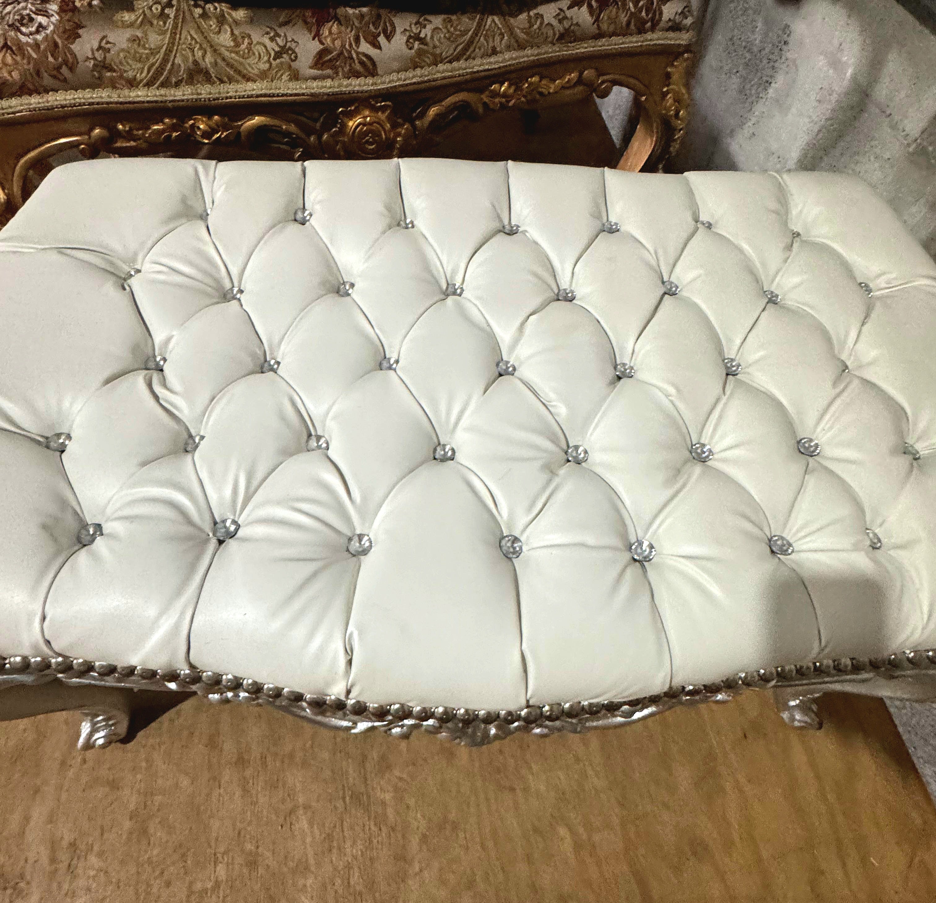 Luxury French Style Silver Leaf Bench – Tufted Designer Upholstery | Elegant Handmade Furniture