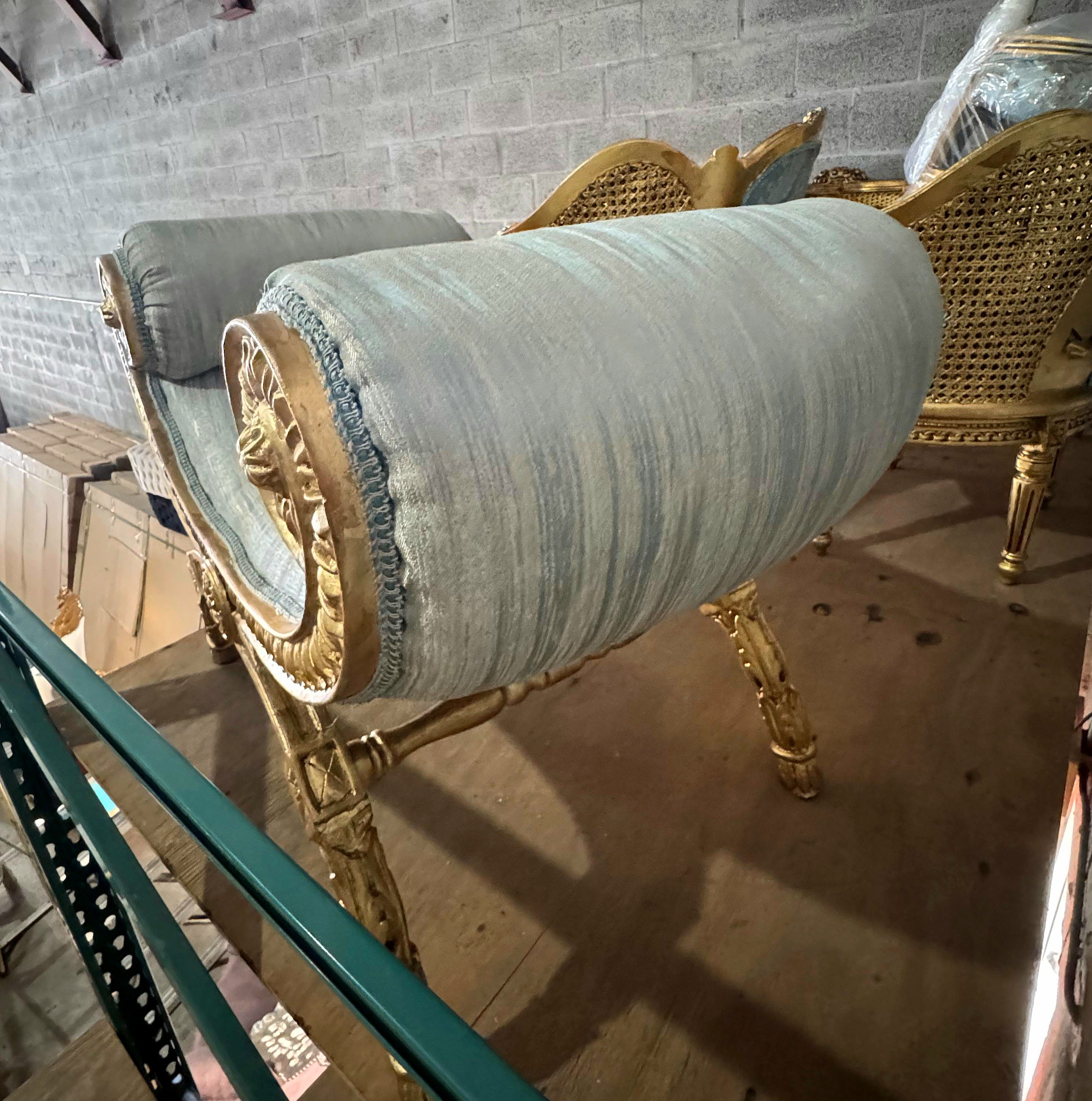 French Rococo Gold Leaf Bench – Tufted Damask Upholstery