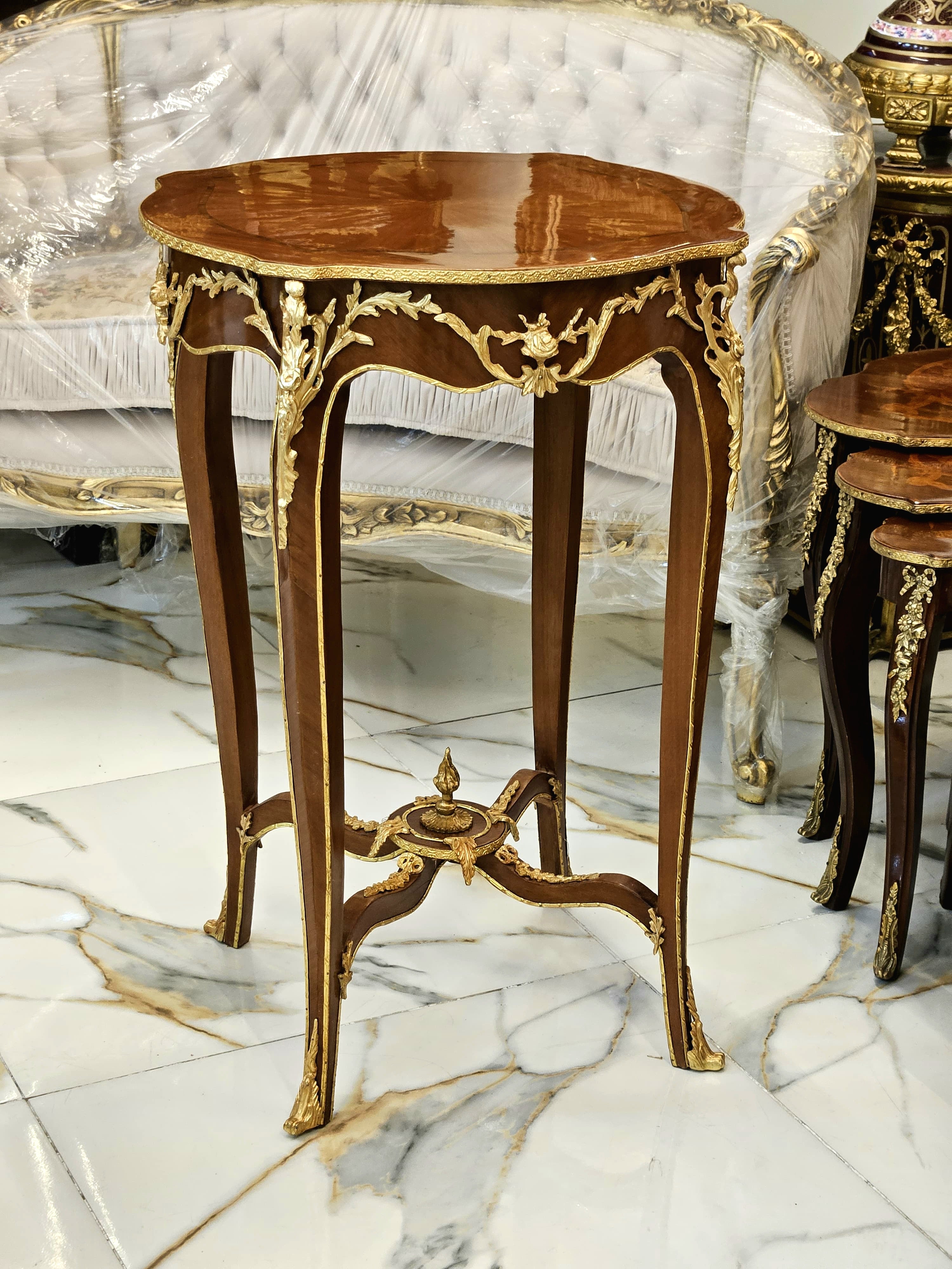 French Style Wood Side Table – Brown Finish with Gold Leaf Accents, Elegant Design