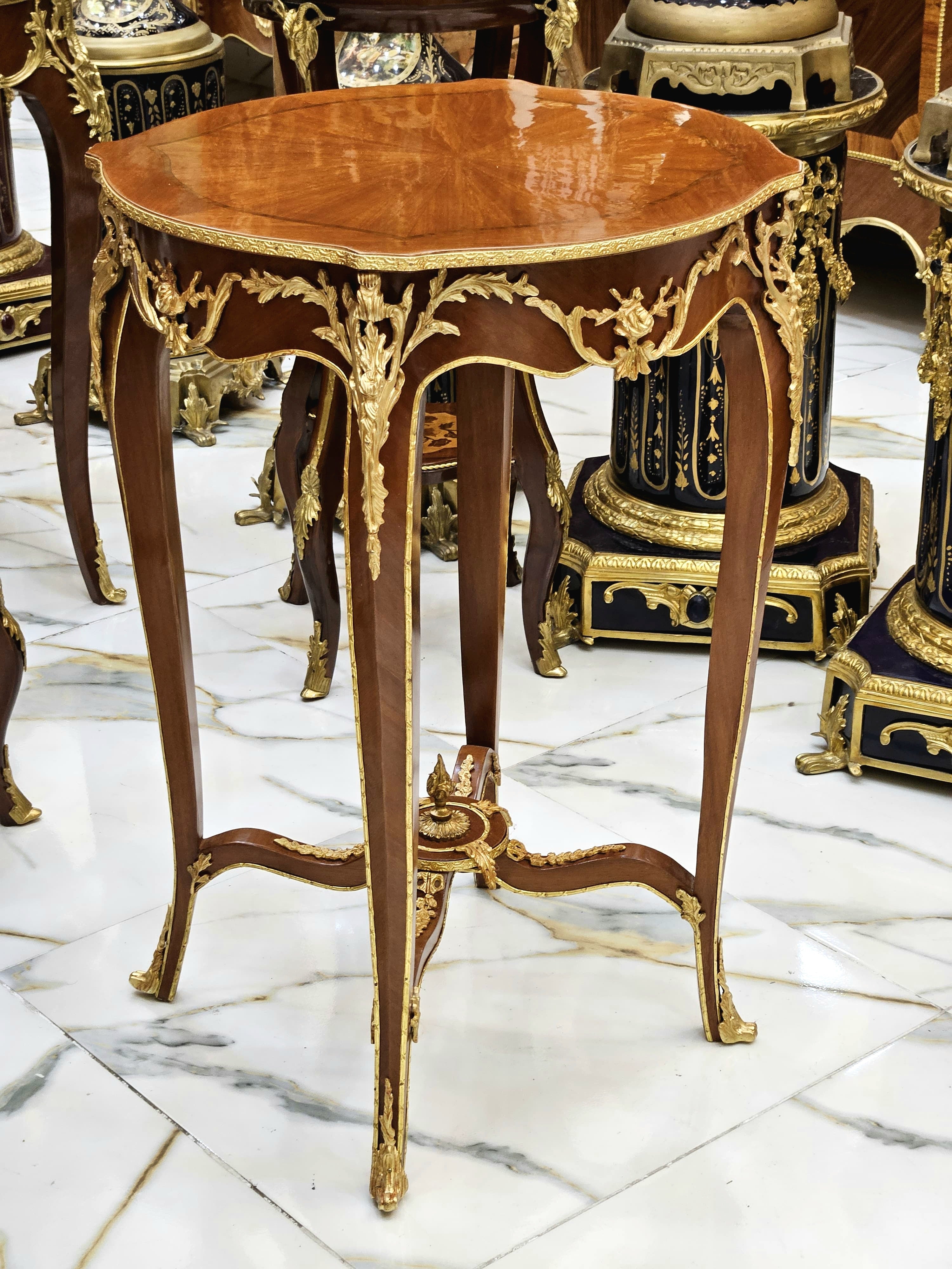 French Style Wood Side Table – Brown Finish with Gold Leaf Accents, Elegant Design